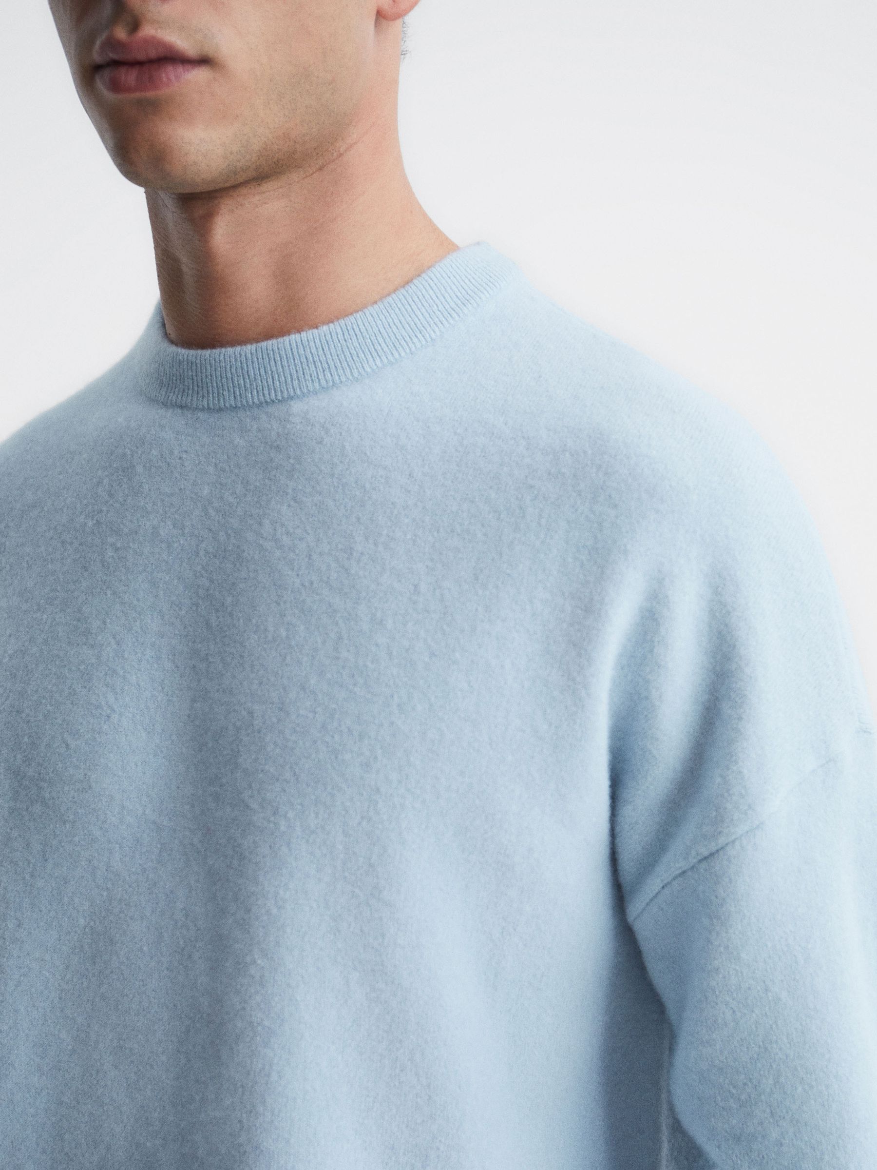 Merino Blend Crew Neck Jumper in Aquamarine - Image 4 of 6