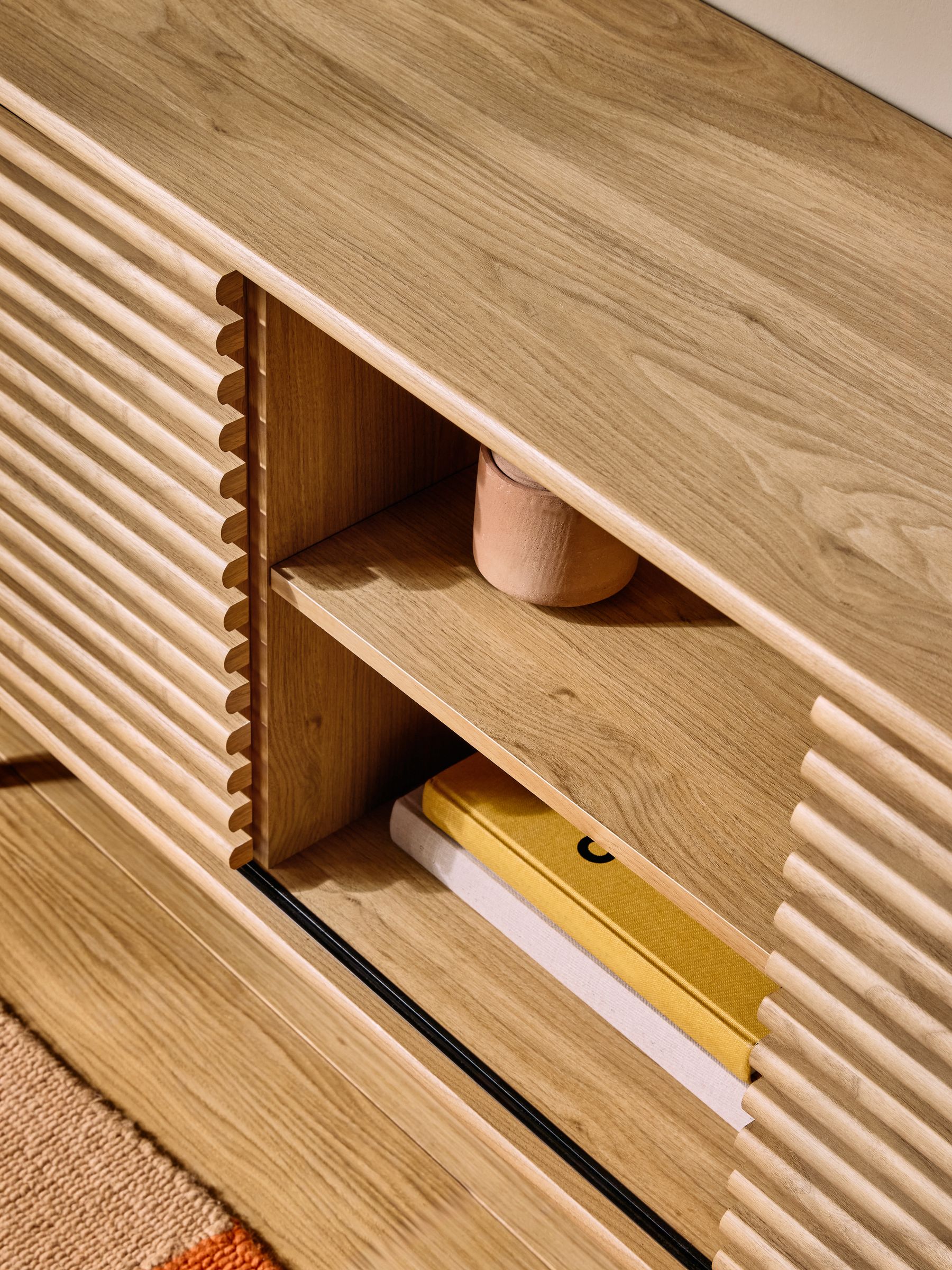 Tulma Sideboard in Oak - Image 3 of 6