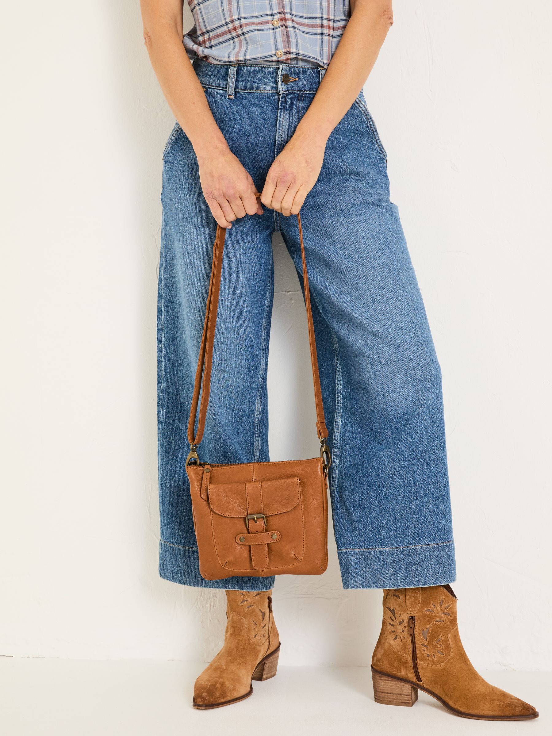 Libby Tan Brown Buckle Crossbody Bag - Image 3 of 4
