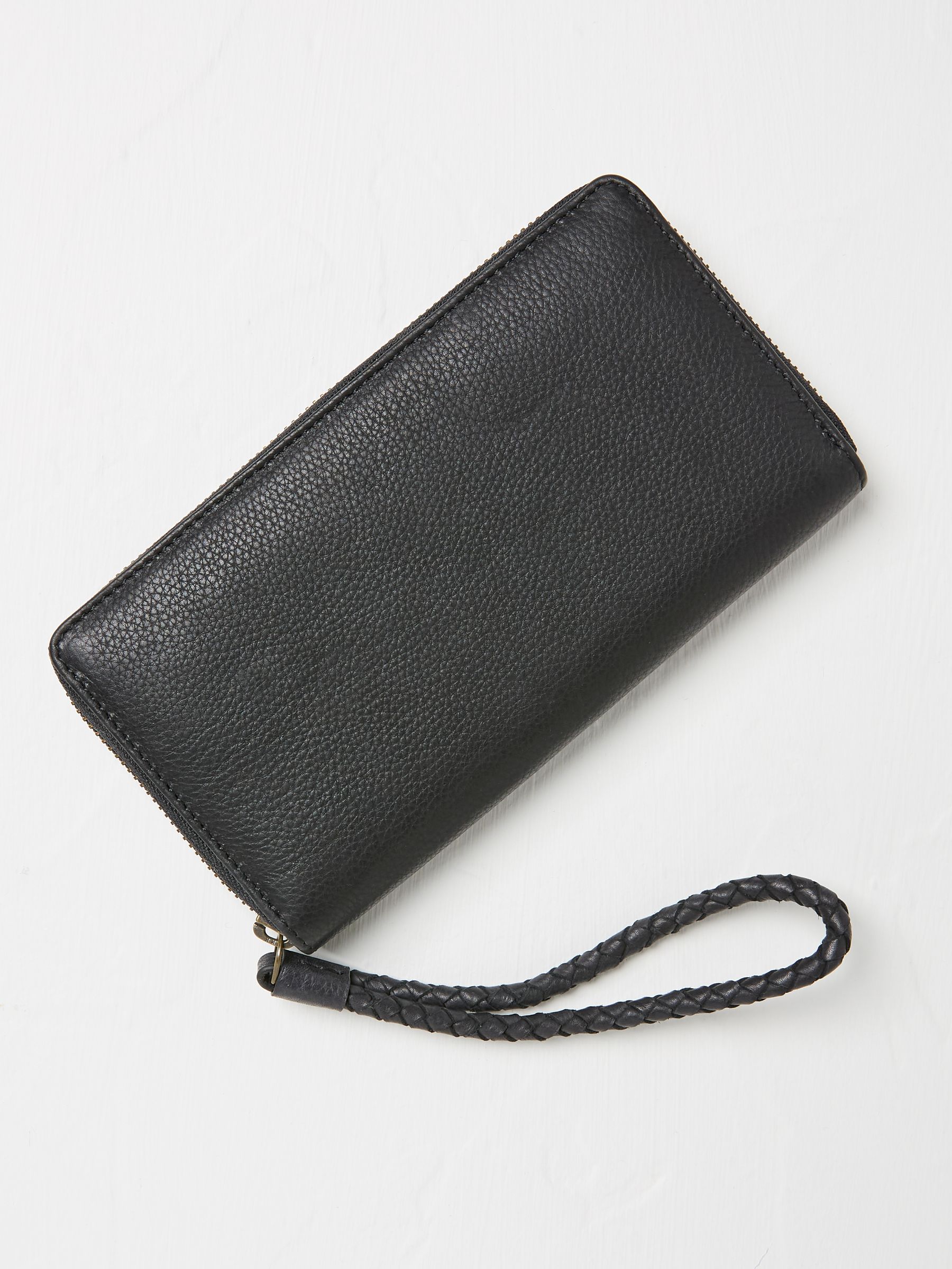 Annie Black Zipped Purse - Image 1 of 2