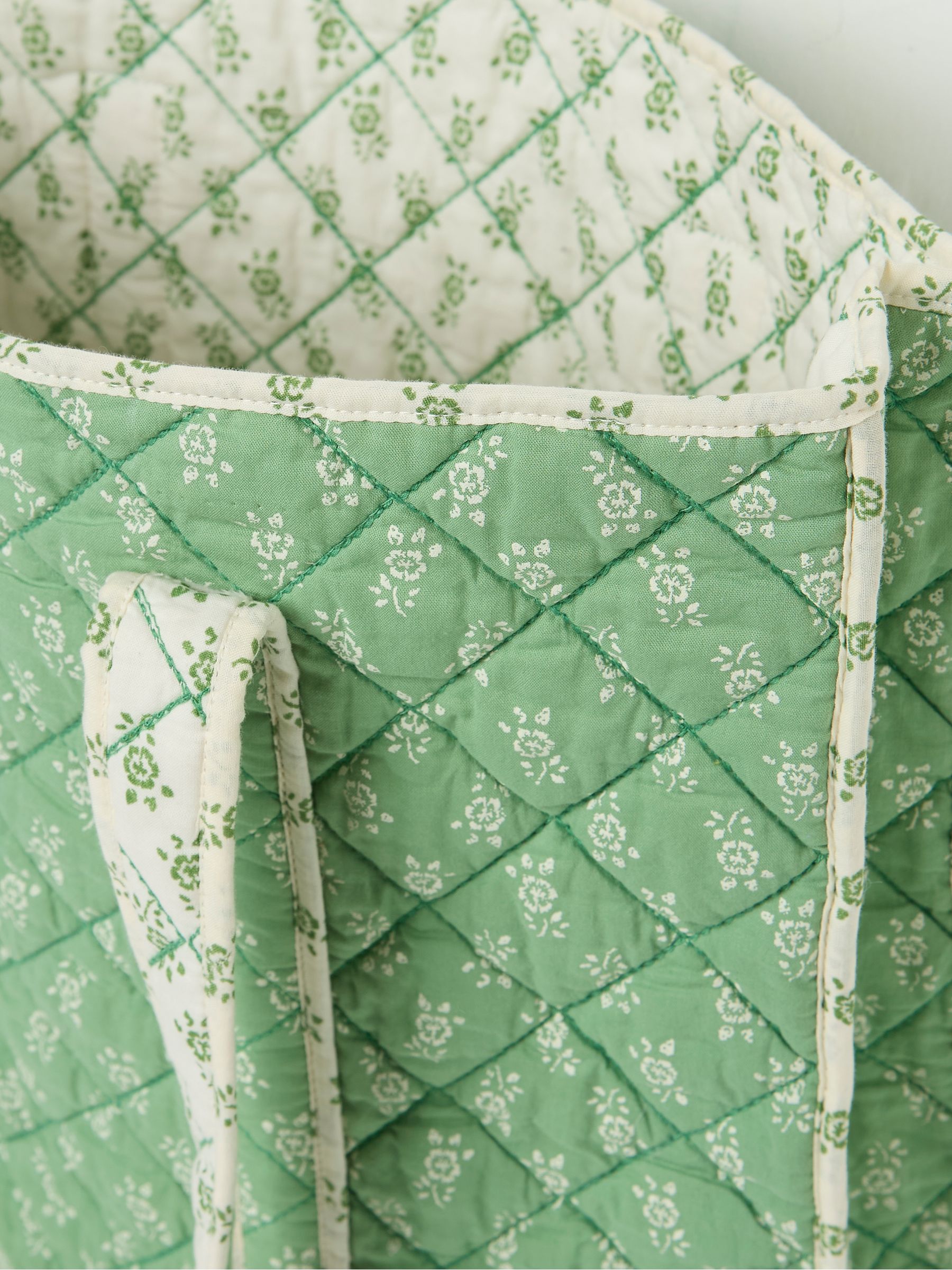 Green Quilted 100% Cotton Shopper Bag - Image 2 of 2