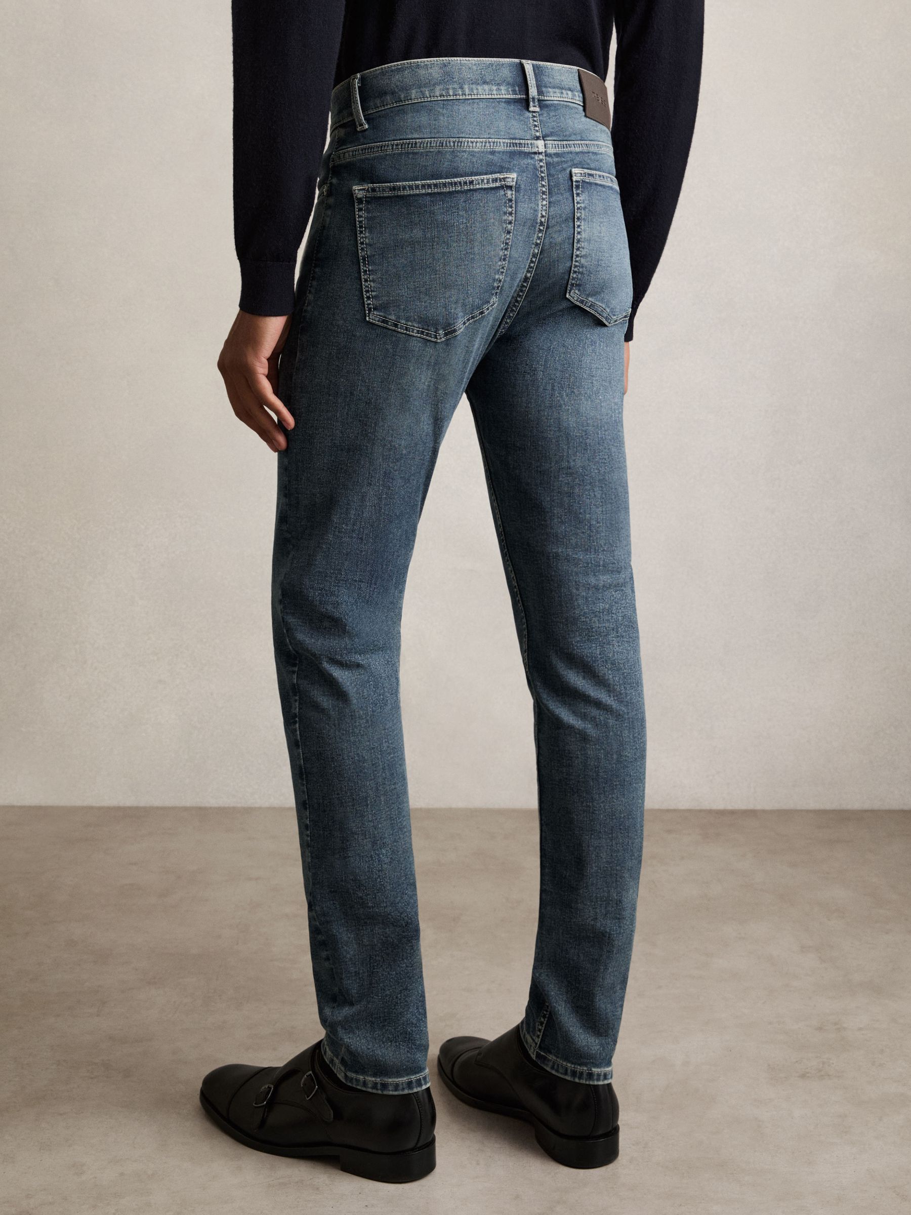 Skinny-Fit Jeans in Washed Indigo Grey Cast - image 5