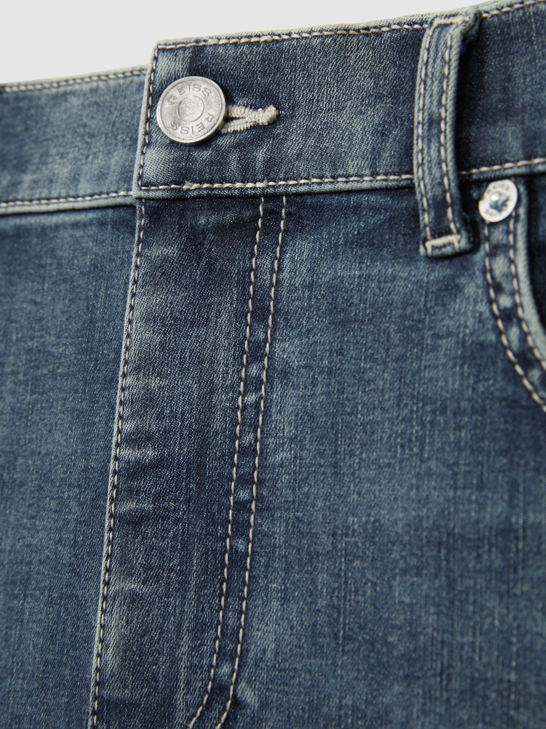 Skinny-Fit Jeans in Washed Indigo Grey Cast - Image 6 of 6