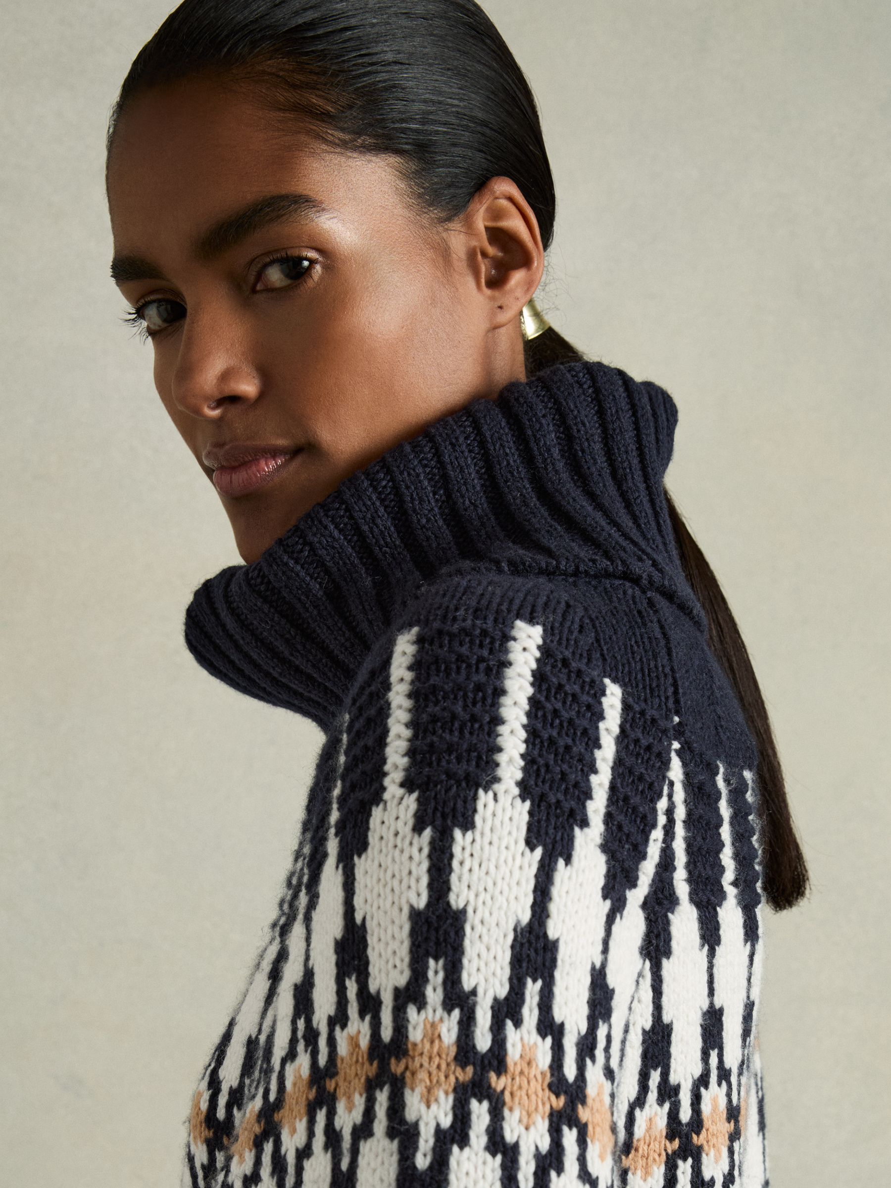 Wool-Blend Jumper in Navy - Image 4 of 6