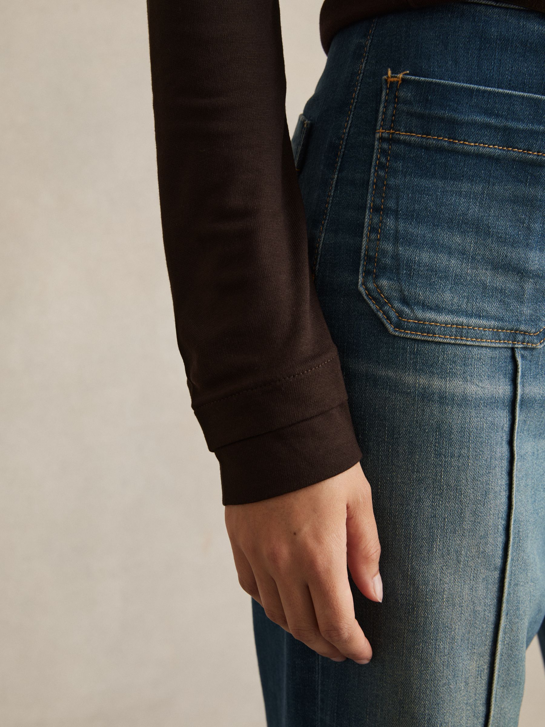 Jersey V-Neck Top in Chocolate - Image 5 of 7