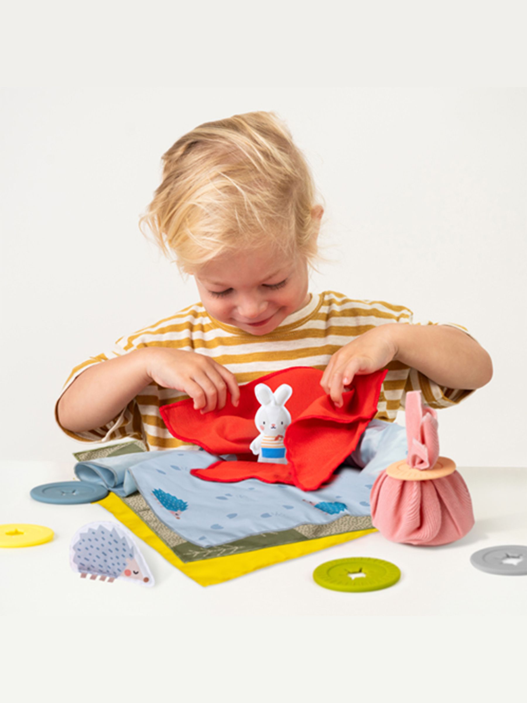 Taf Toys Peek a Boo What's Inside - Image 3 of 6