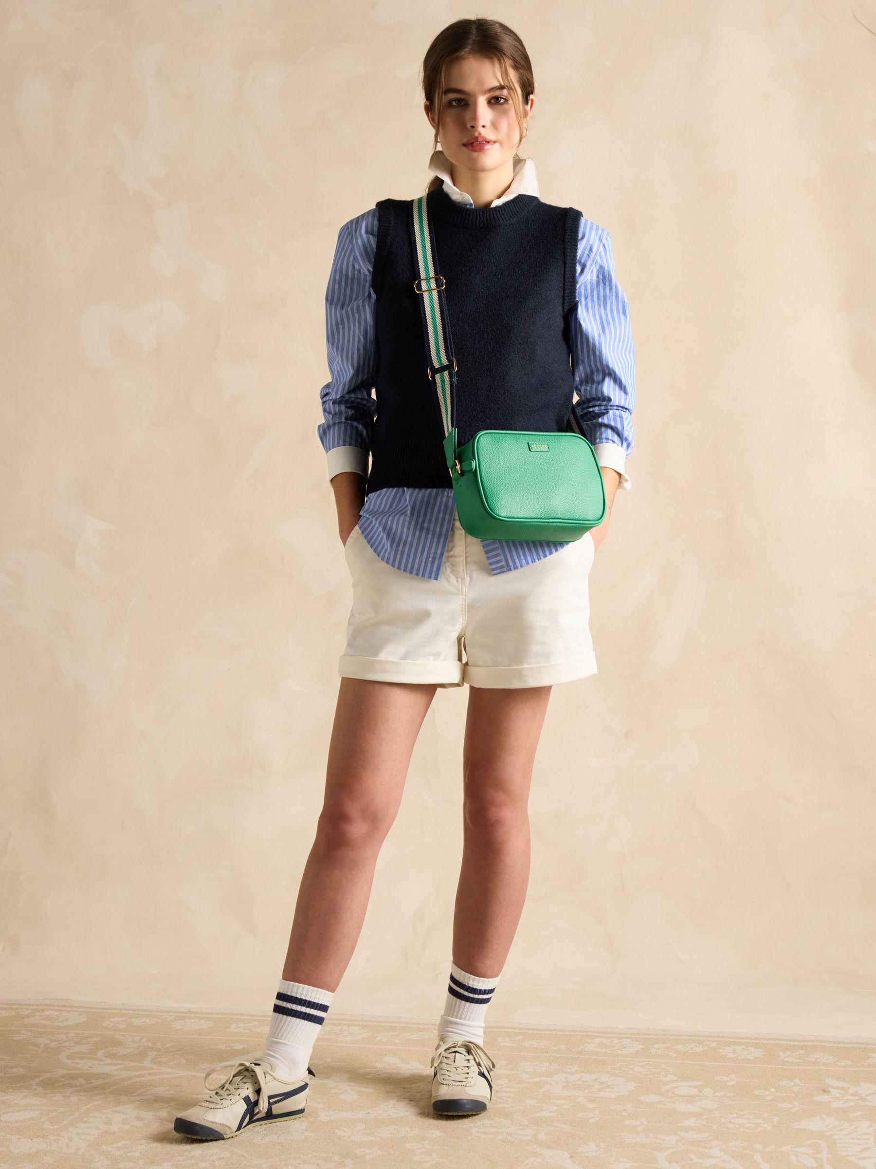 Trent Green Cross Body Bag - Image 3 of 7