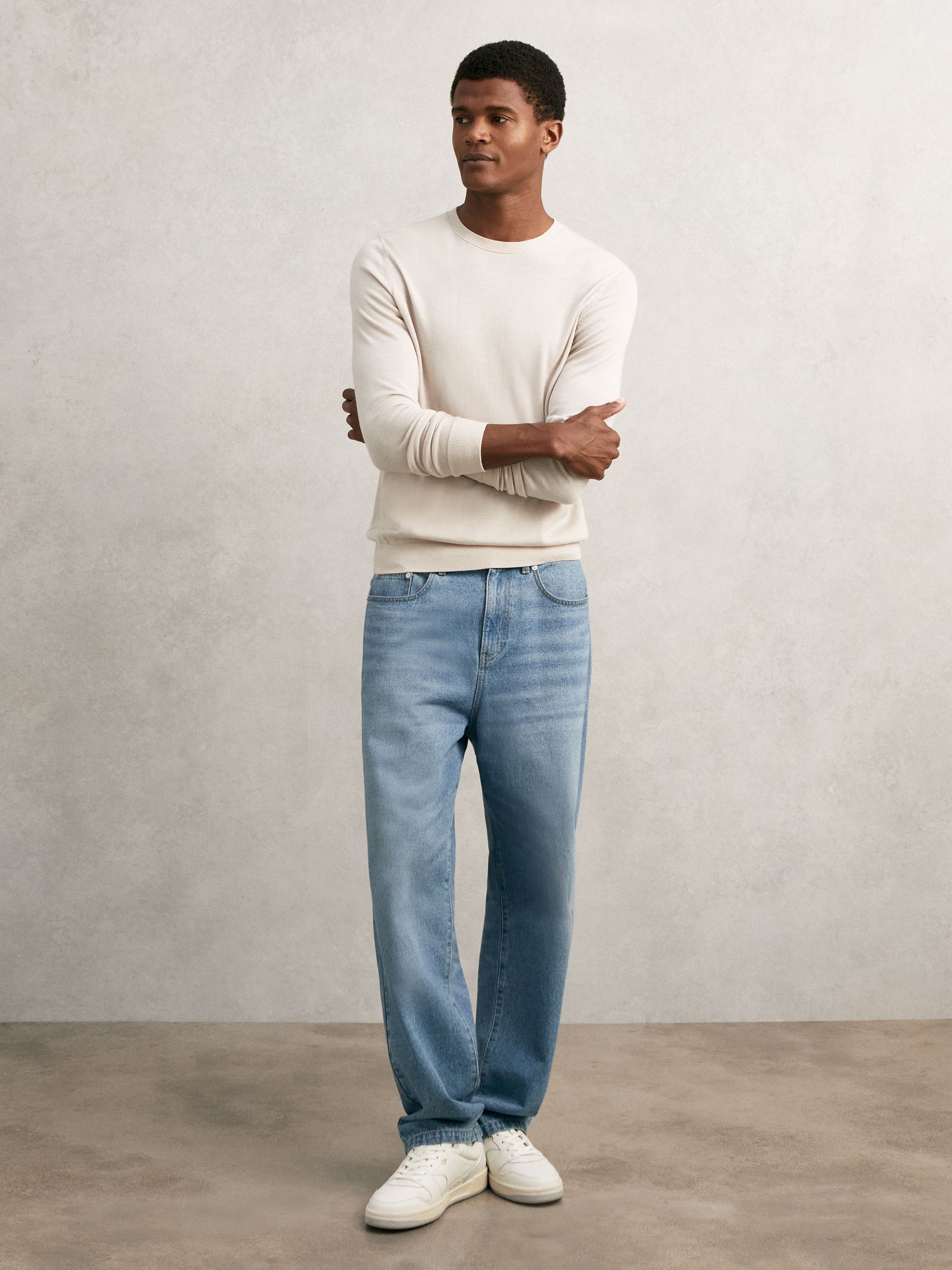 Reiss Loose-Fit Jeans in Light Blue Wash | REISS