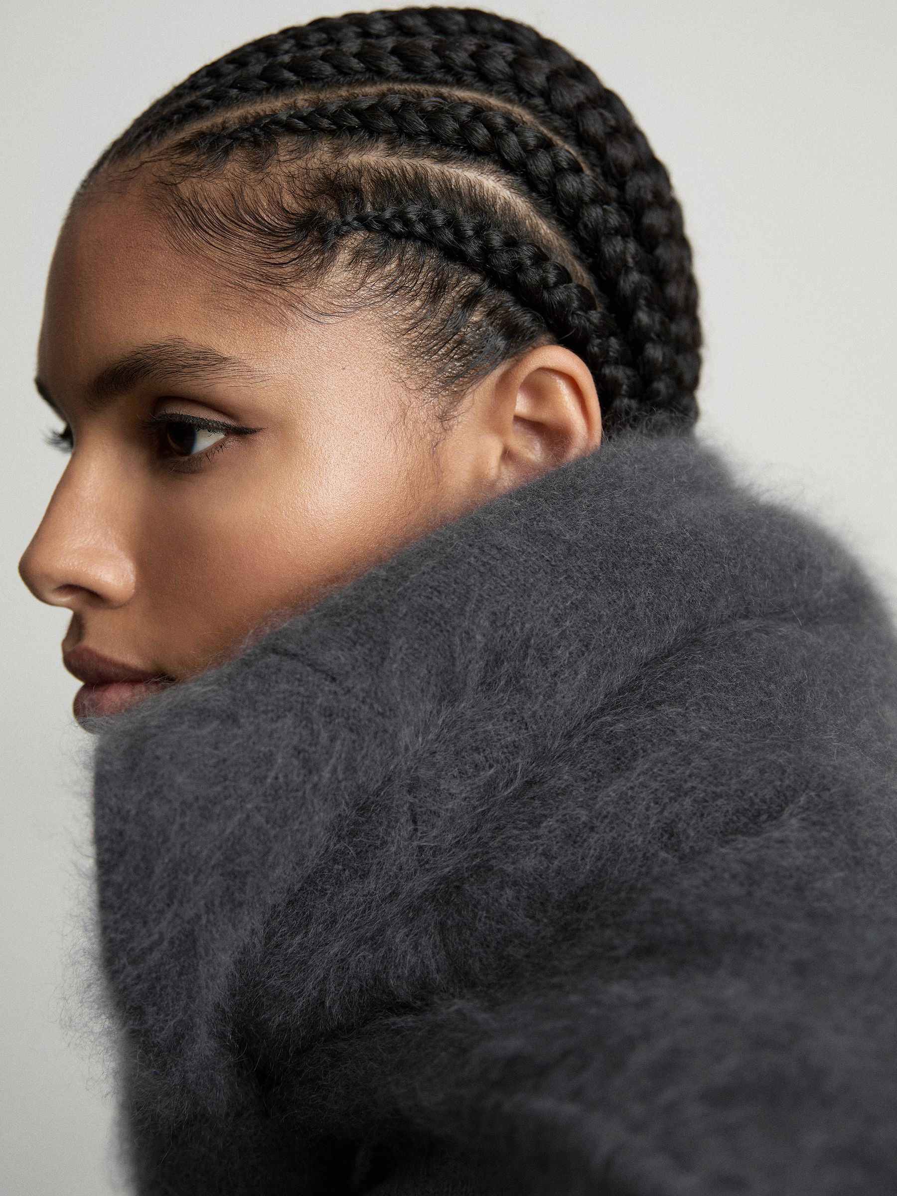 Brushed Cashmere Zip-Through Cardigan in Charcoal Grey - Image 3 of 9