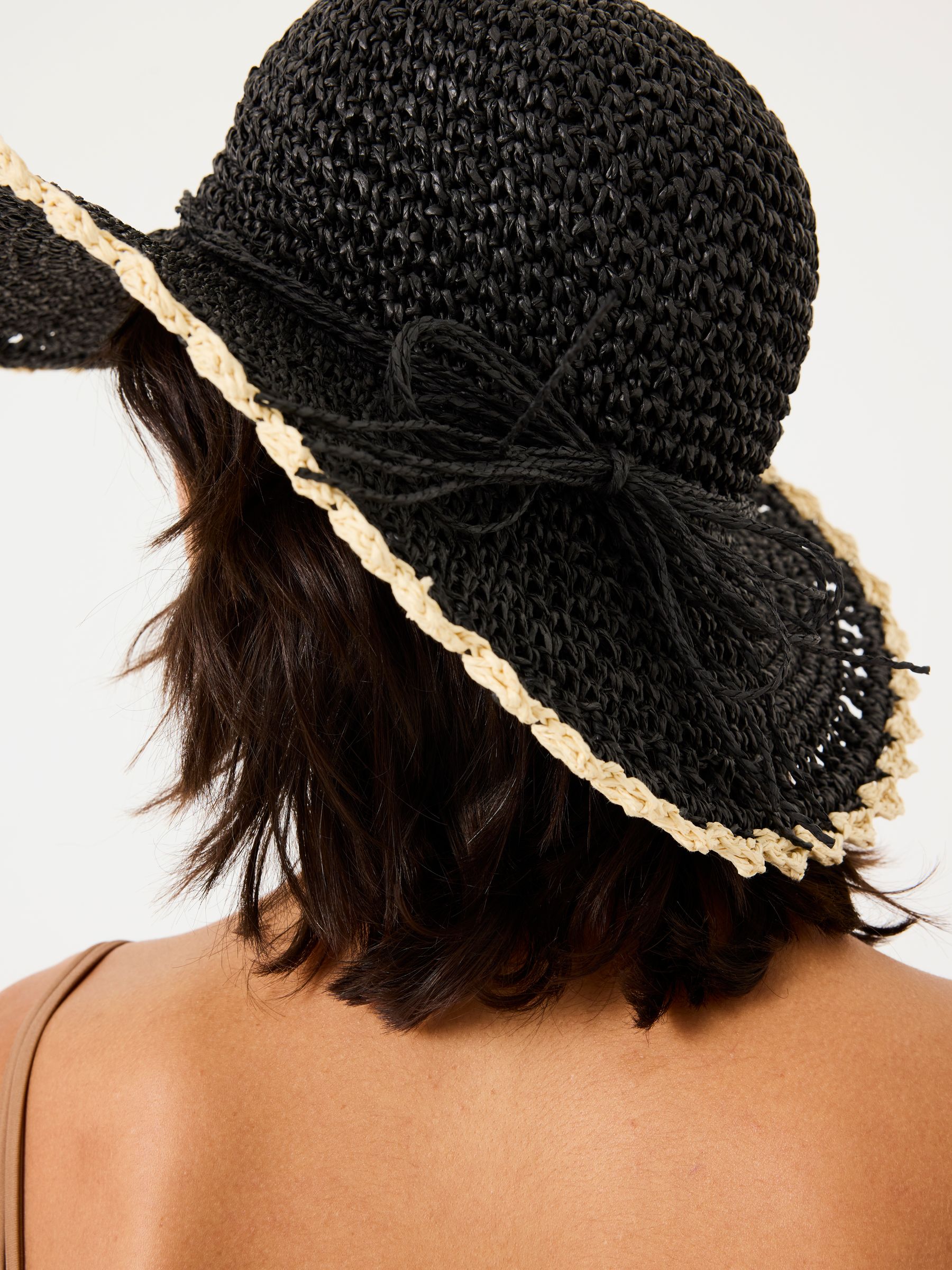 Black Scalloped Edge Straw Hat - Image 2 of 4