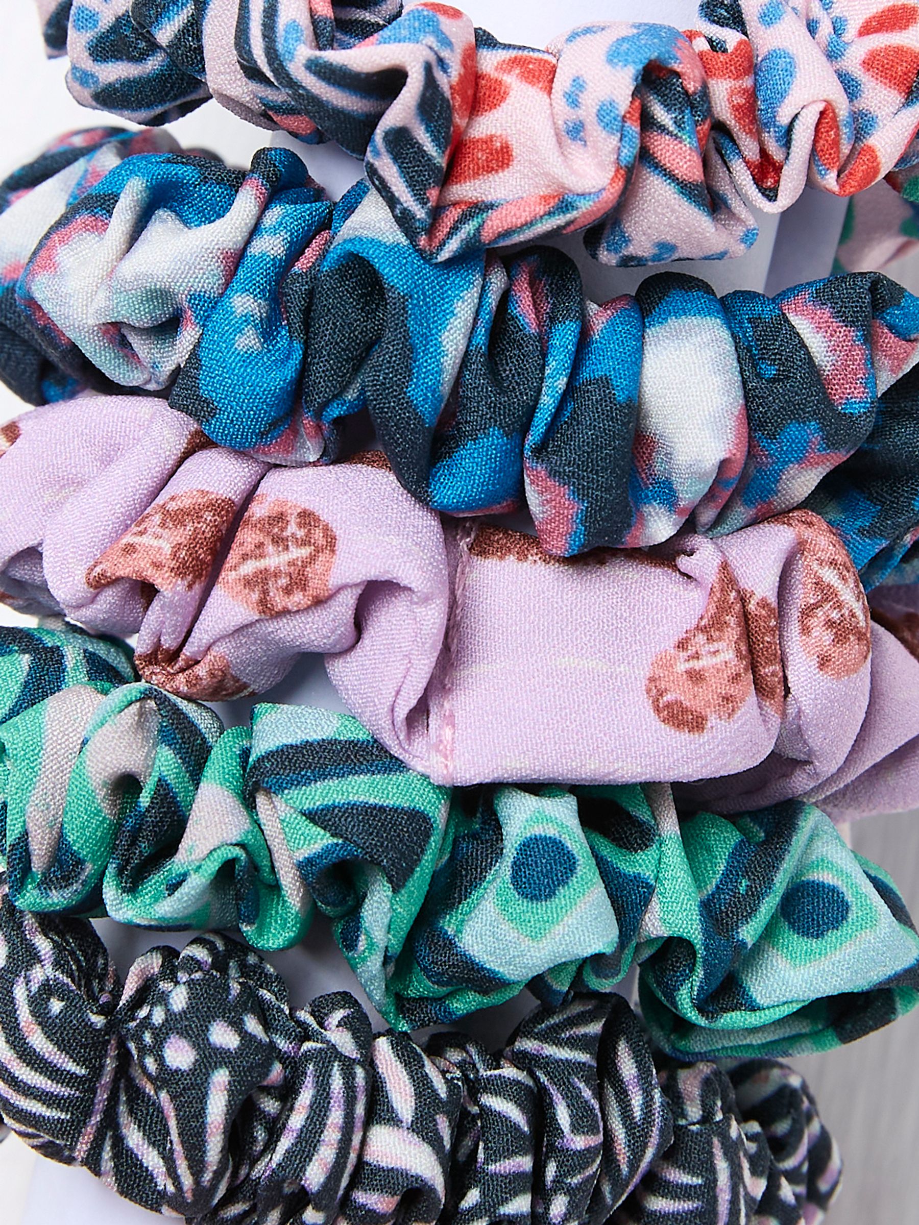 Navy Wonderment Print Scrunchies 5 Pack - Image 2 of 2