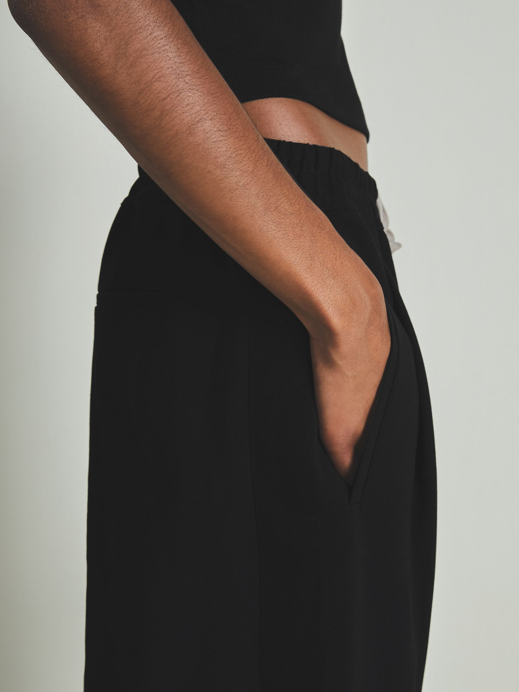 Reiss | Les 100 Ciels Twill Trousers with Wool in Black - Image 3 of 7