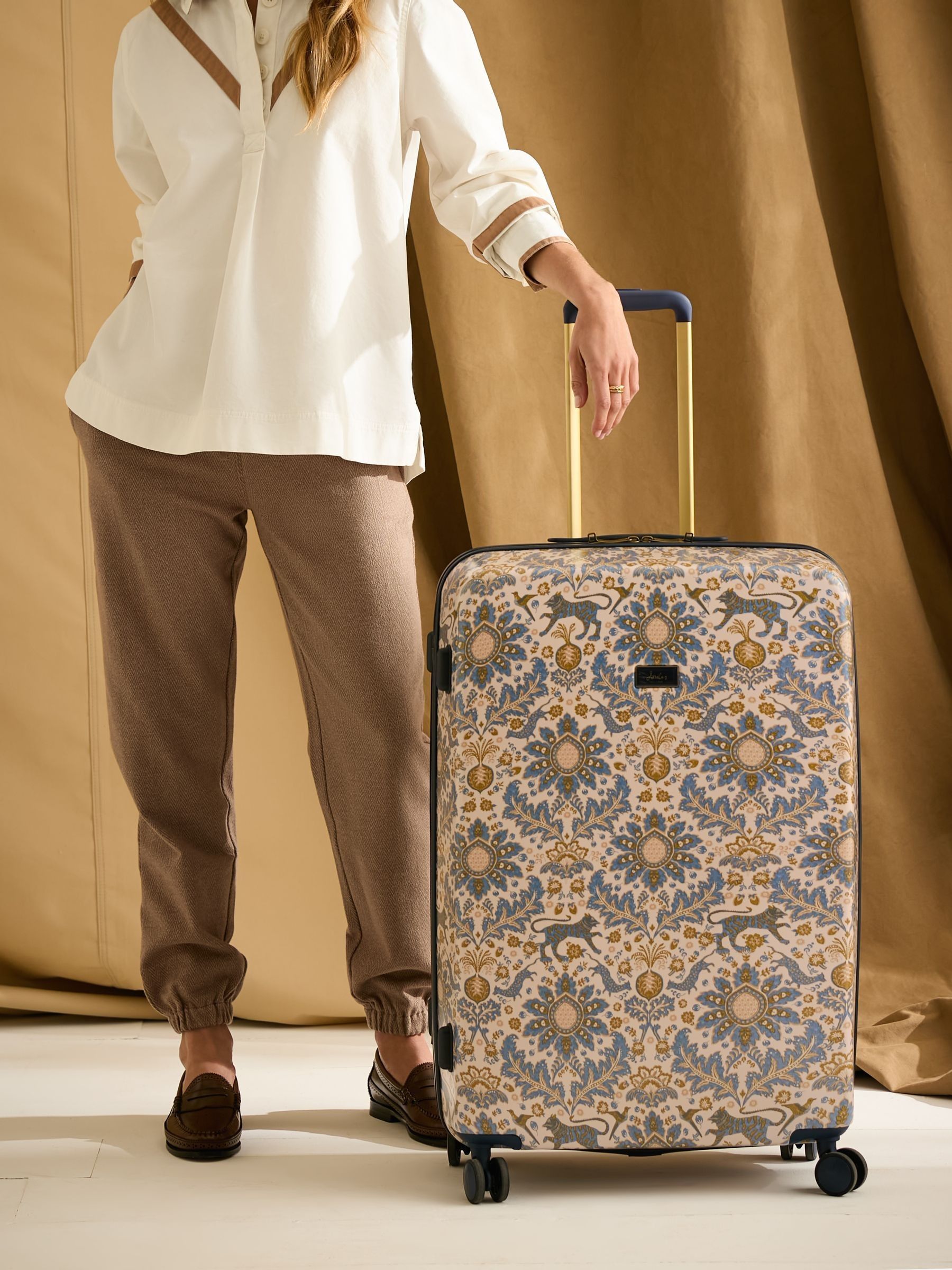 Damask Print Large Four Wheel Hard Shell Suitcase - Image 1 of 9