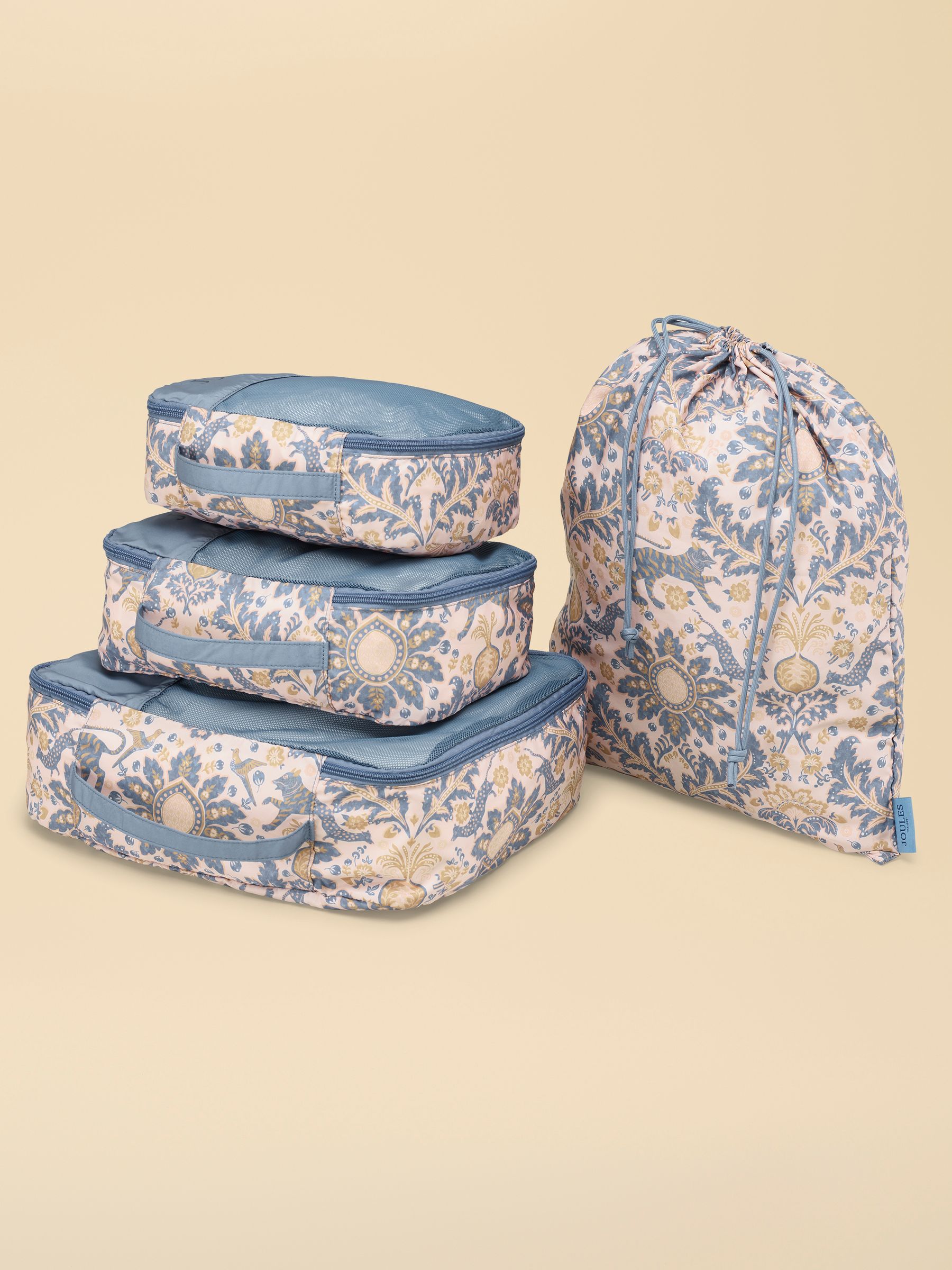 Damask Print Set of Four Packing Cubes - Image 5 of 5