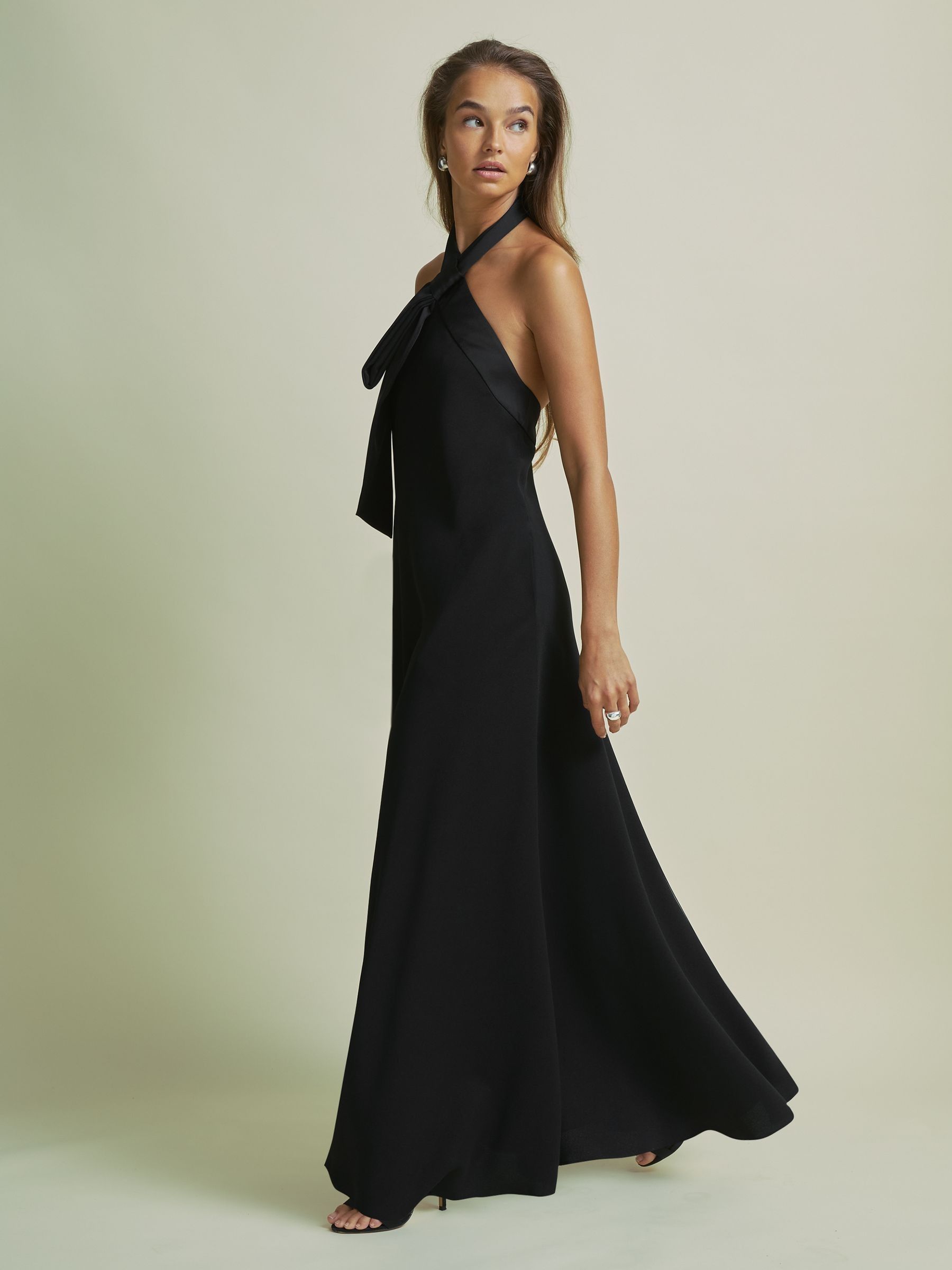 Florere Bow-Detail Halterneck Maxi Dress in Black - Image 3 of 7