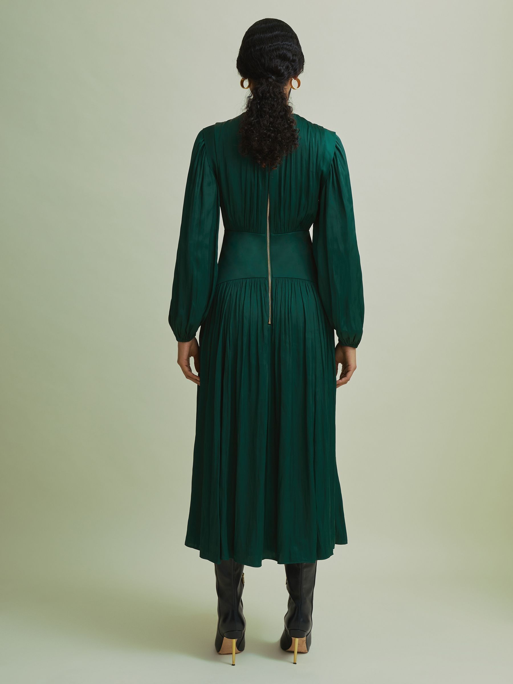 Florere Blouson Sleeve Midi Dress in Dark Green - Image 4 of 6
