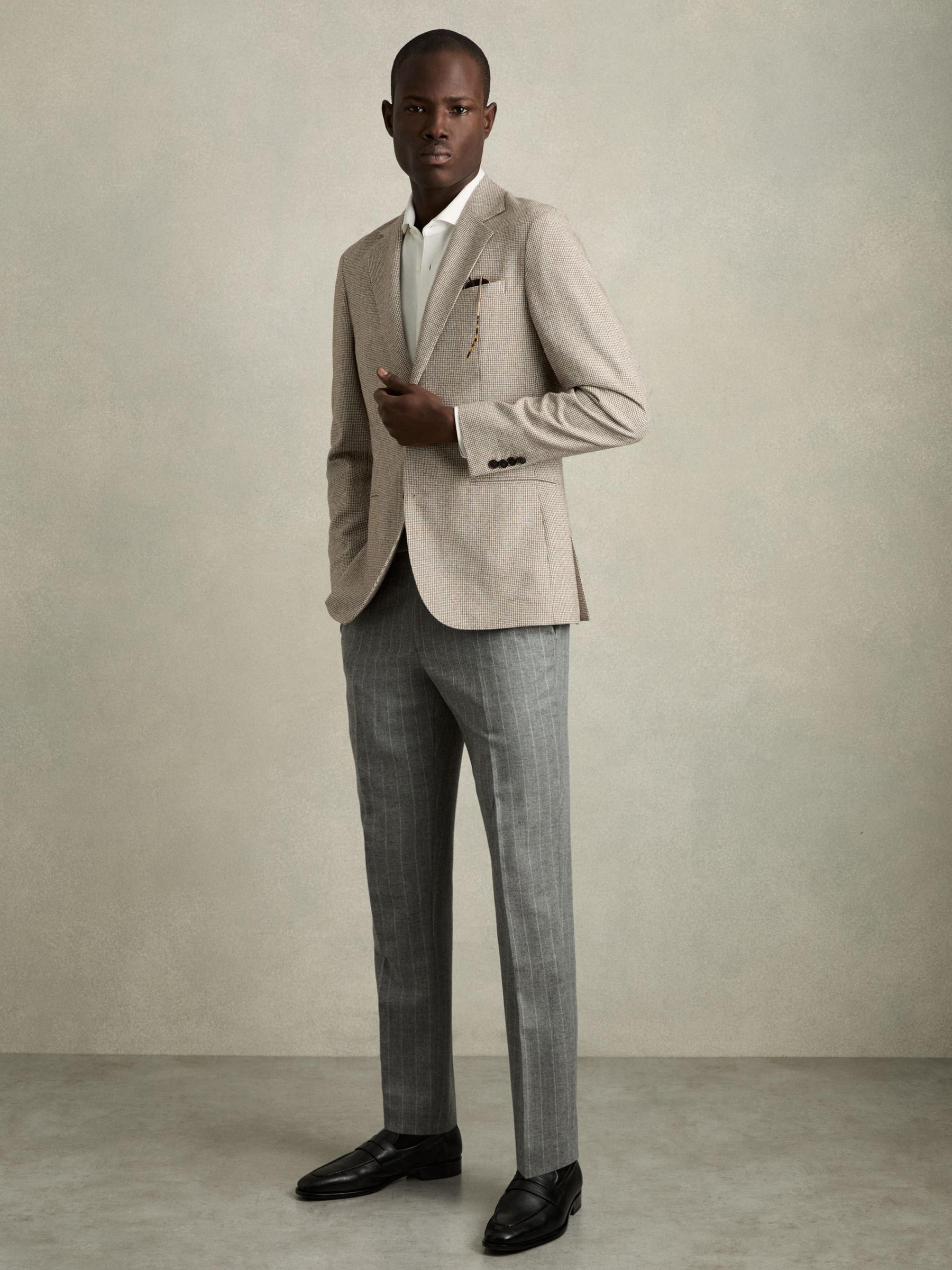 Single-Breasted Blazer with Wool in Puppytooth Check in Taupe/Off White - Image 4 of 10