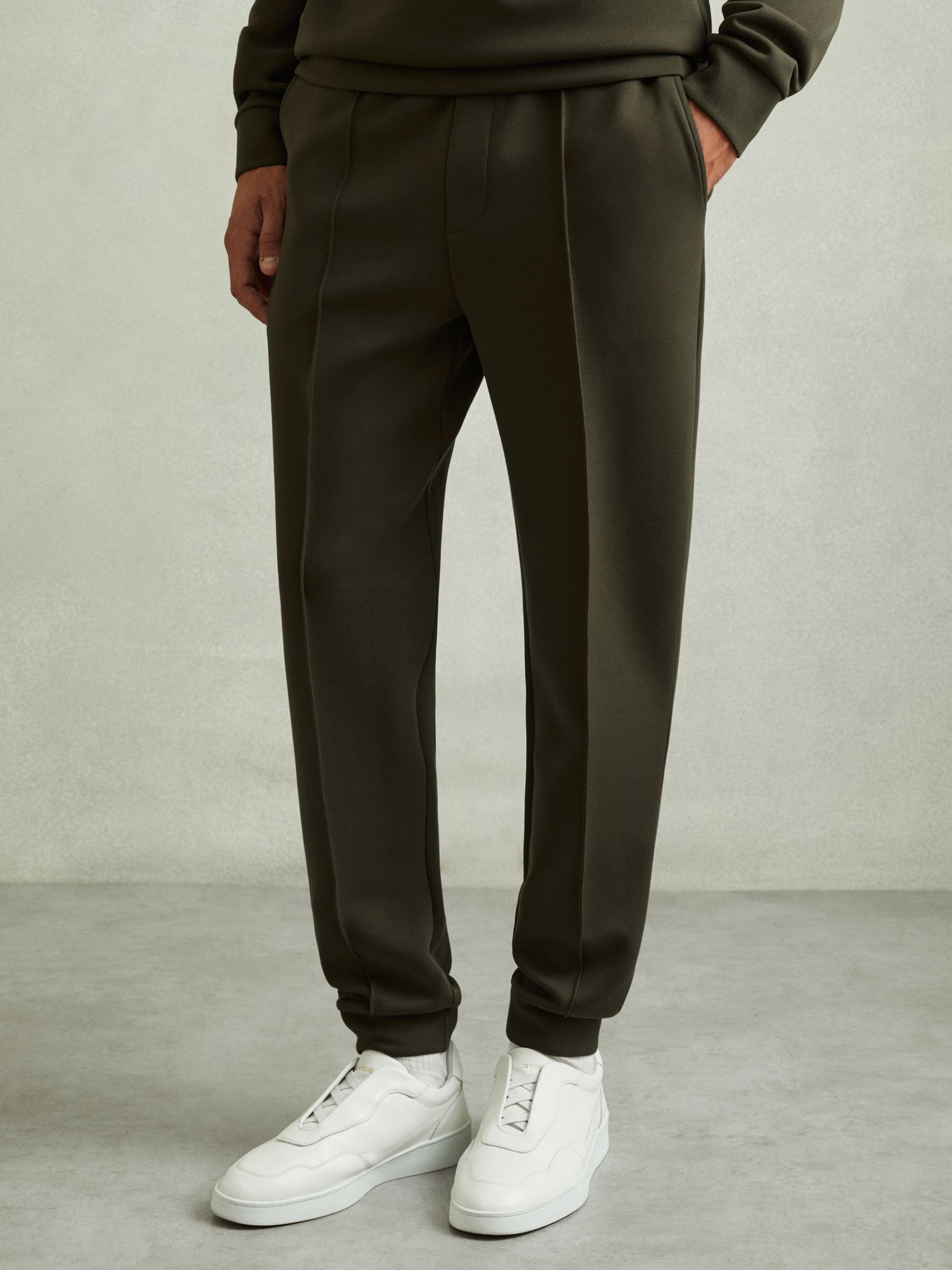 Interlock-Jersey Drawstring Joggers in Forest Green - Image 3 of 6