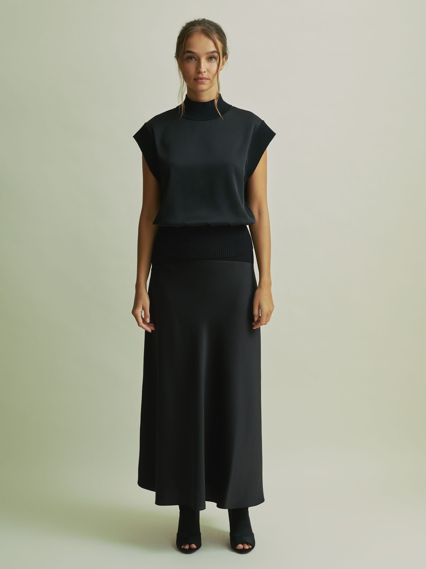 Reiss Florere Hybrid Satin Midi Black Skirt in Black - REISS