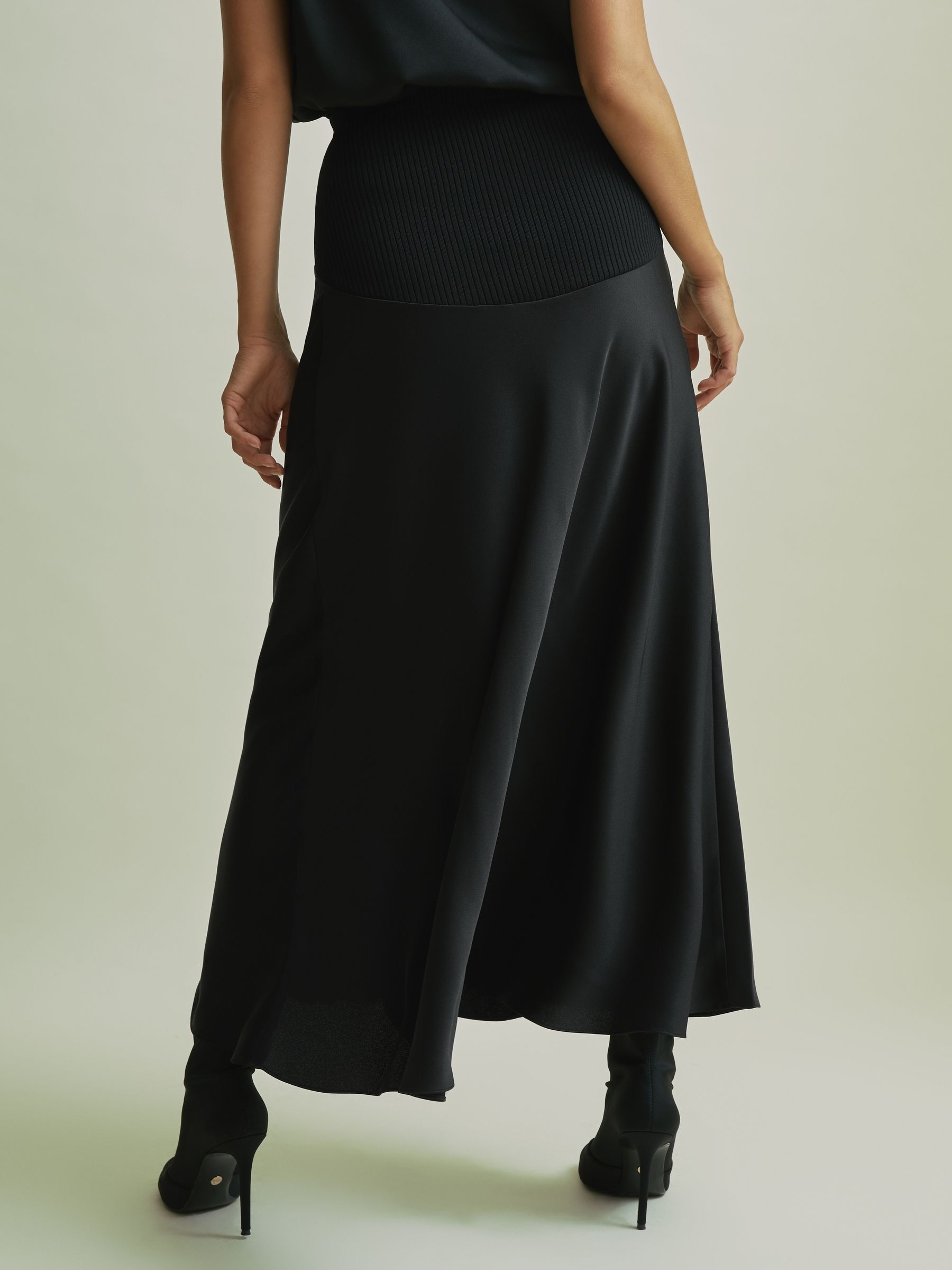 Florere Hybrid Satin Midi Black Skirt in Black - Image 5 of 6