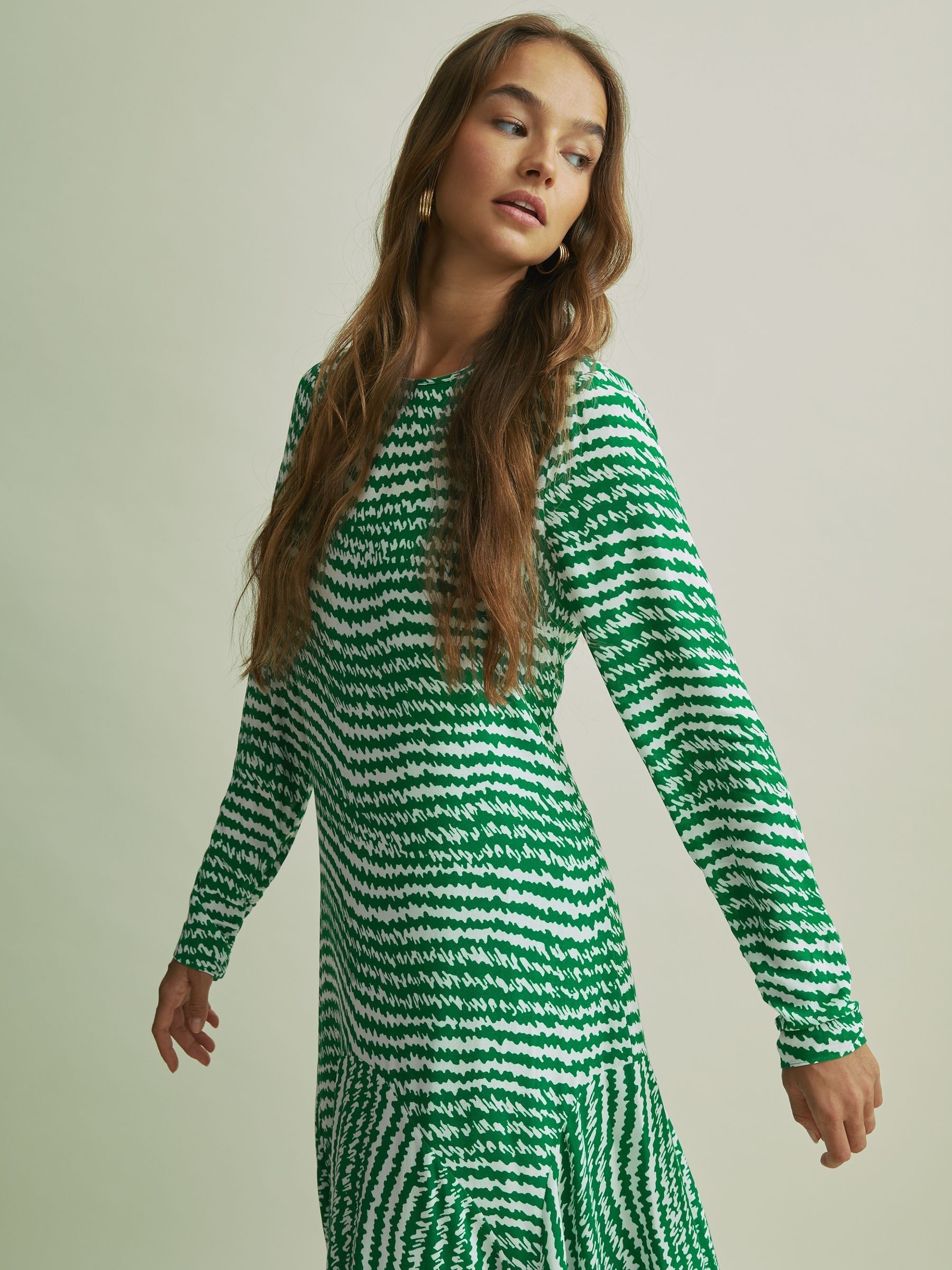 Florere Green Asymmetric Midi Dress in Green - Image 3 of 8
