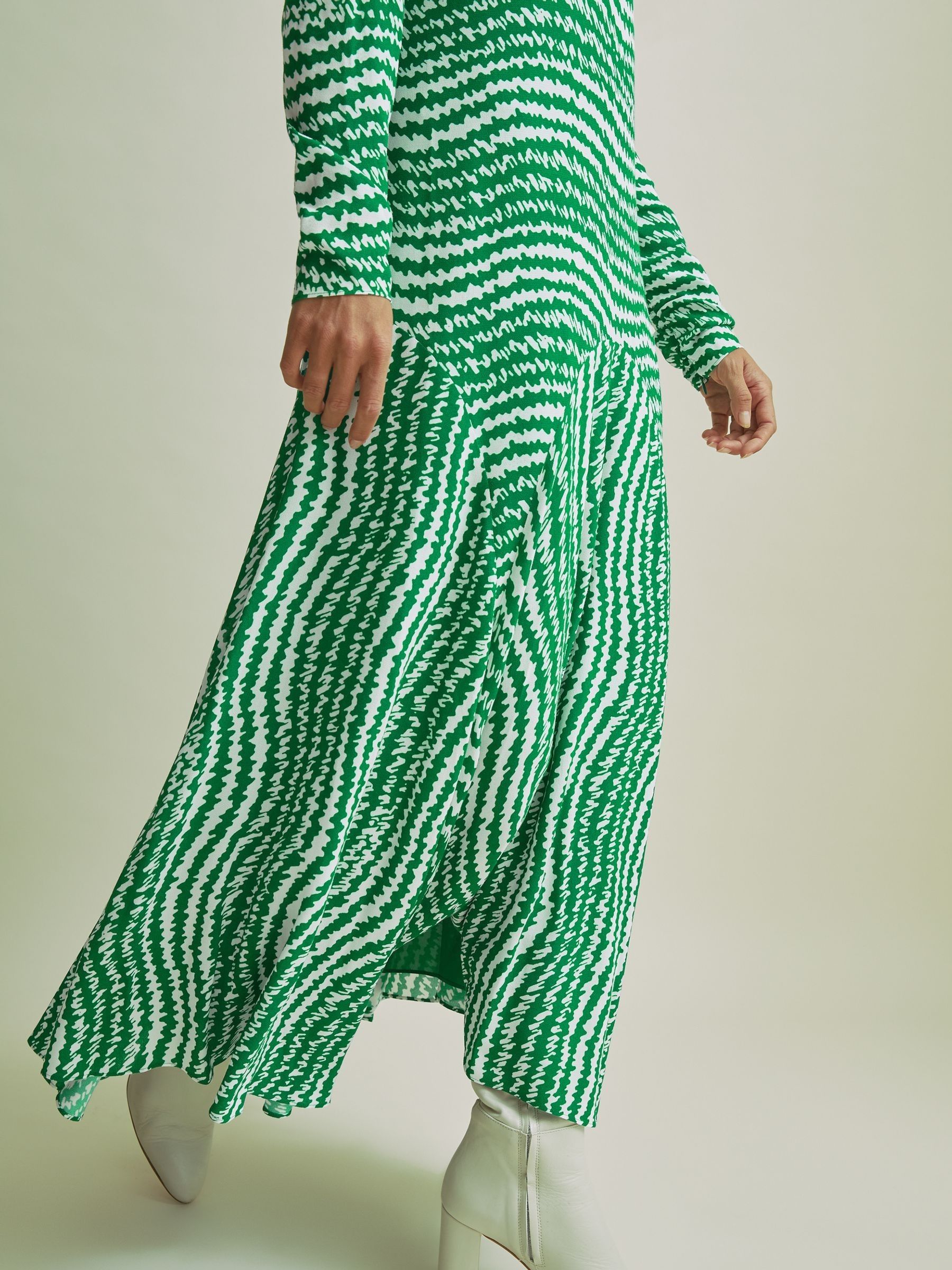 Florere Green Asymmetric Midi Dress in Green - Image 4 of 8