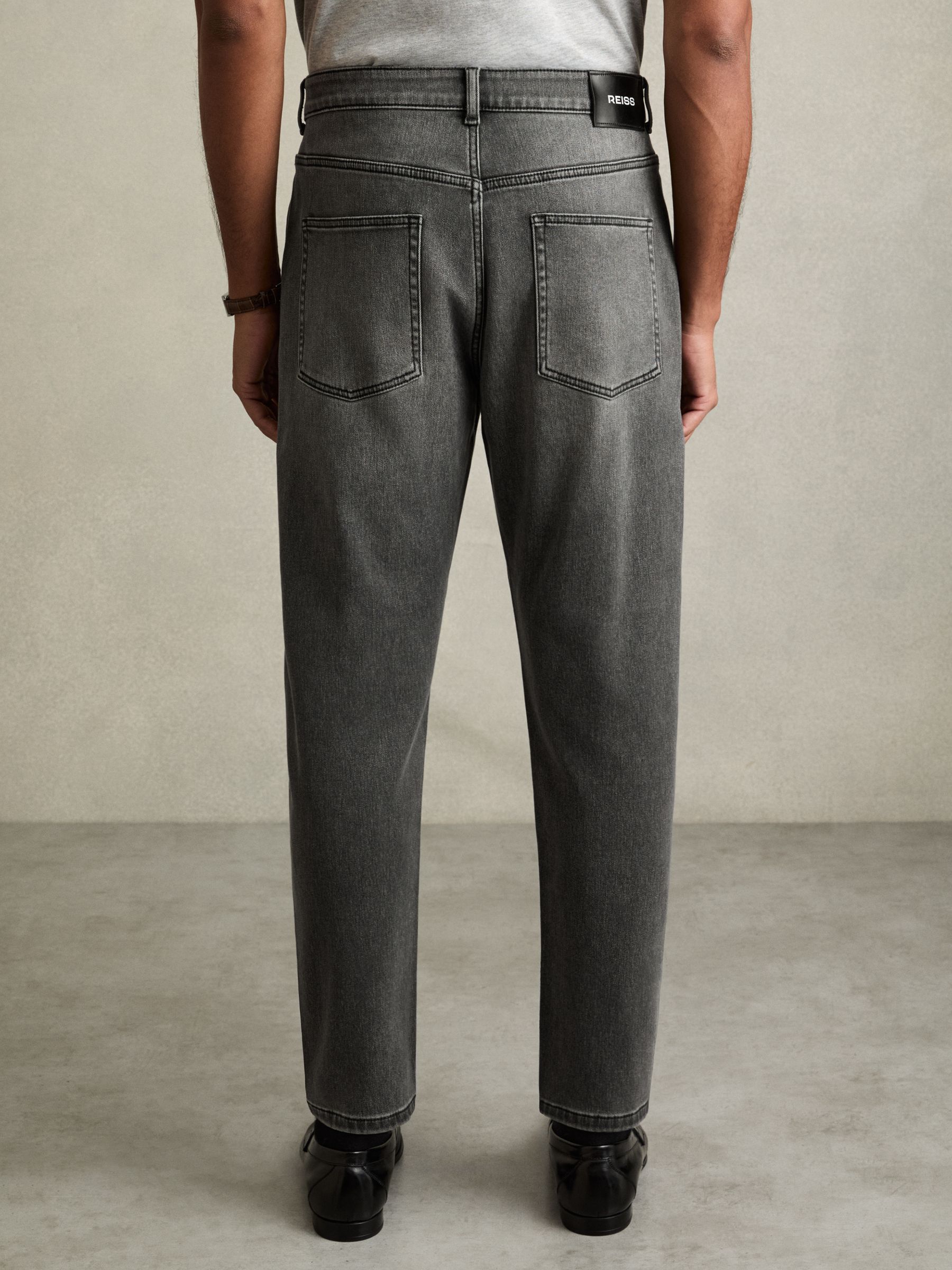 Relaxed-Fit Cropped Jeans in Washed Black - Image 5 of 6