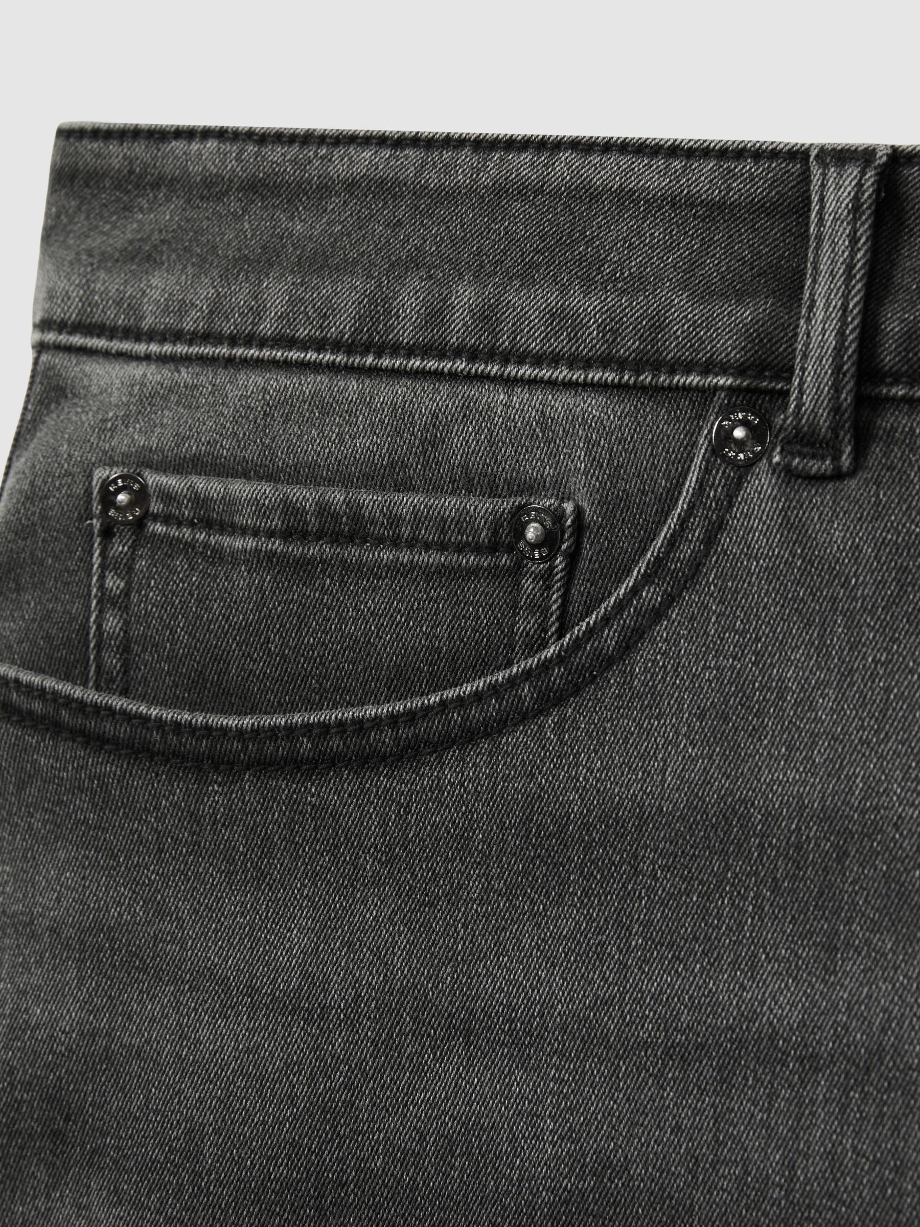 Relaxed-Fit Cropped Jeans in Washed Black - Image 6 of 6