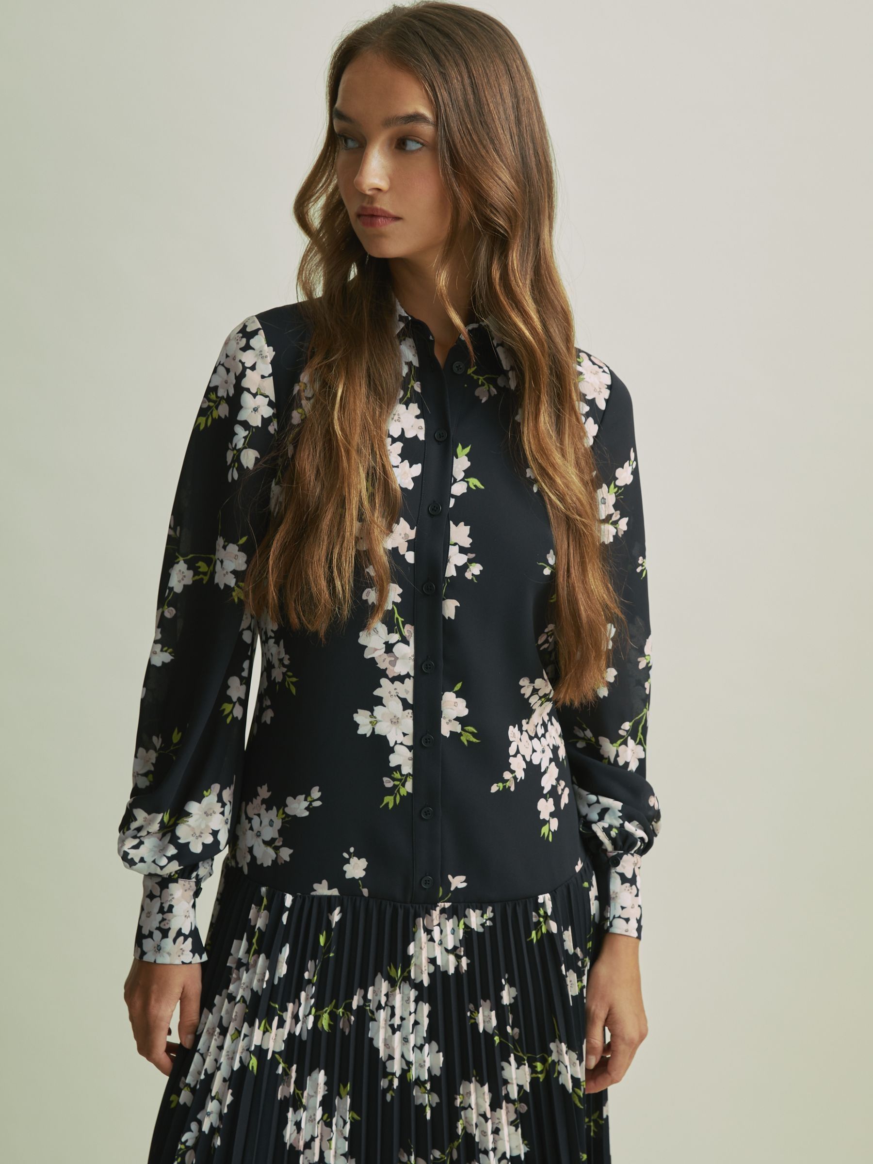 Florere Dropped Waist Shirt Midi Dress in Black - Image 3 of 7