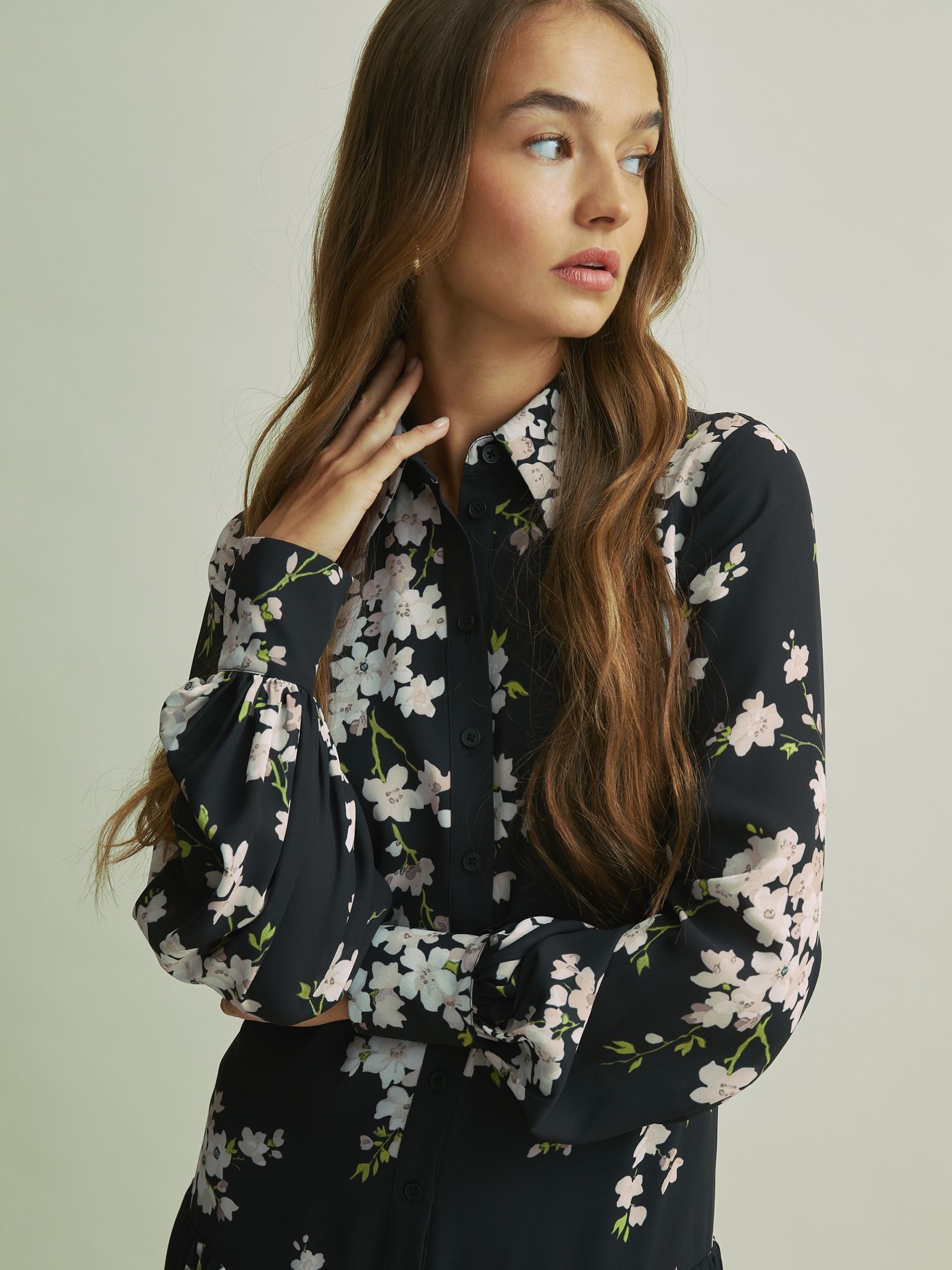 Florere Dropped Waist Shirt Midi Dress in Black - Image 5 of 7
