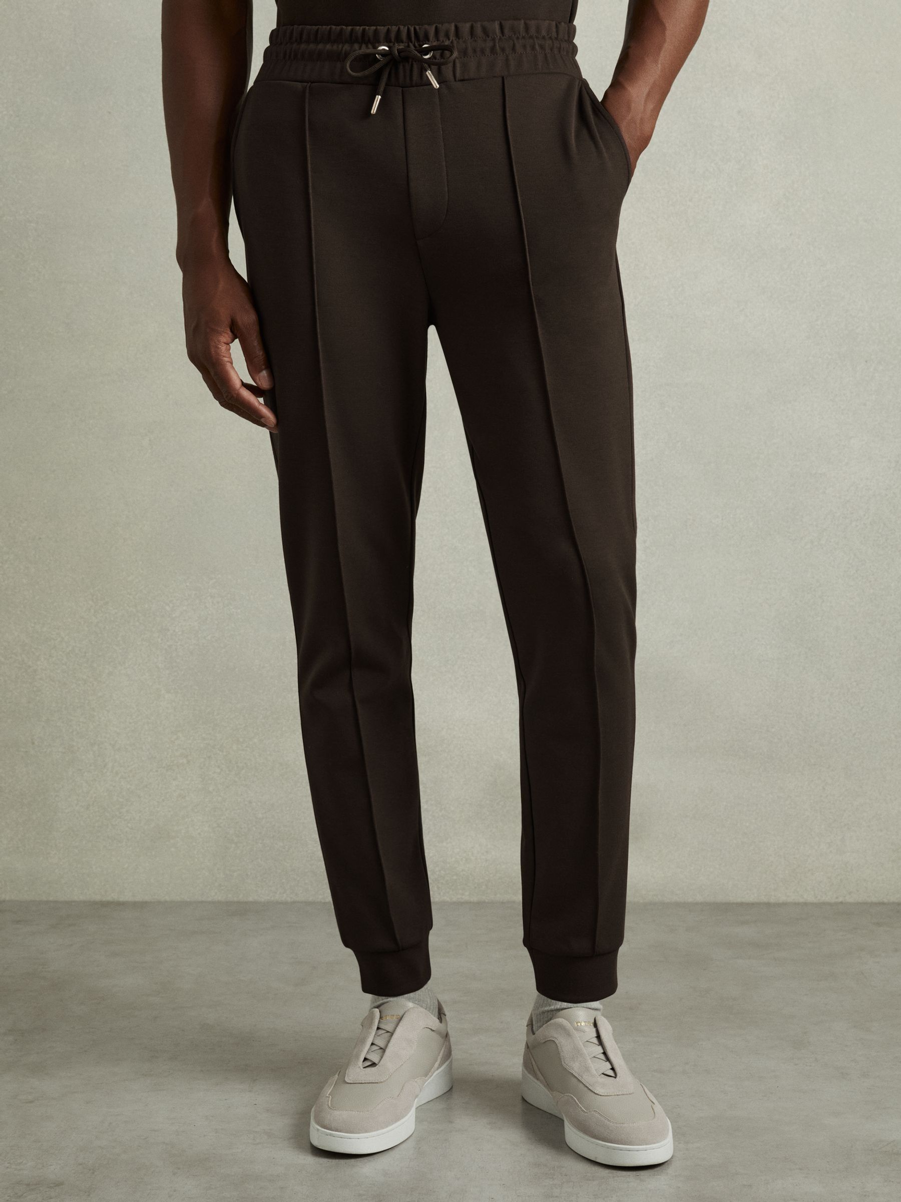 Interlock-Jersey Drawstring Joggers in Chocolate Brown - Image 3 of 6