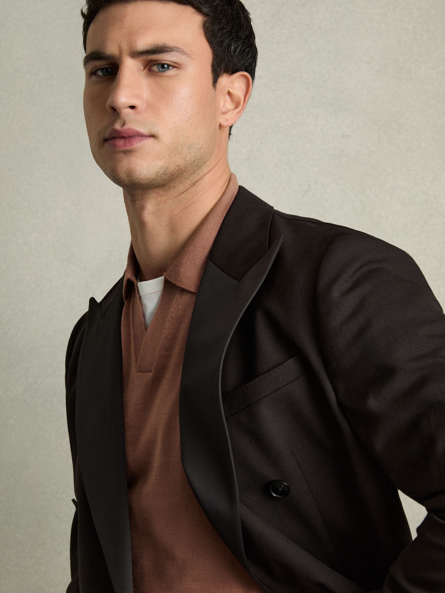 Merino Wool Open Collar Polo Shirt in Dusty Blush Pink - Image 6 of 7