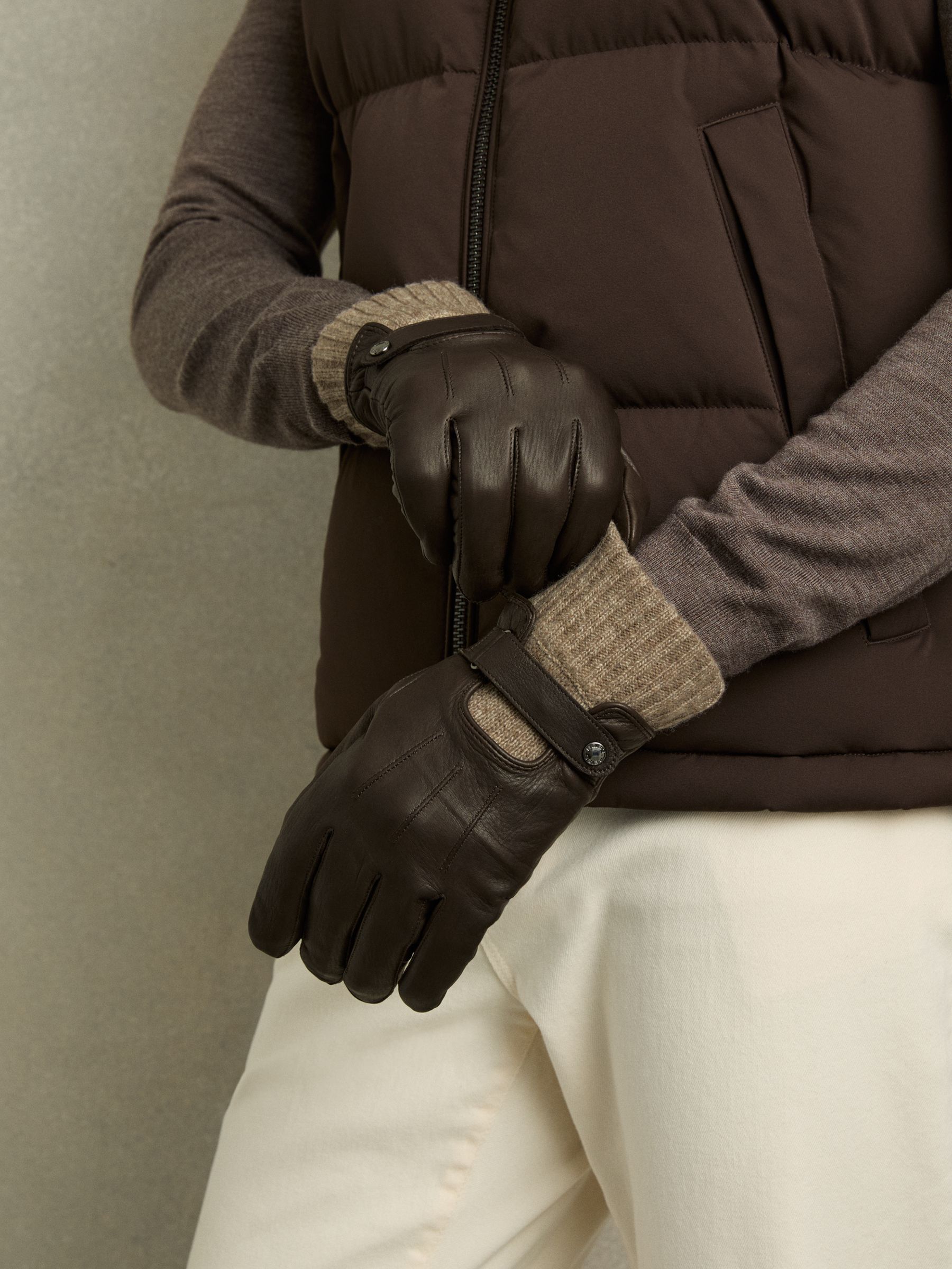 Leather Ribbed-Cuff Gloves in Dark Brown - Image 2 of 3