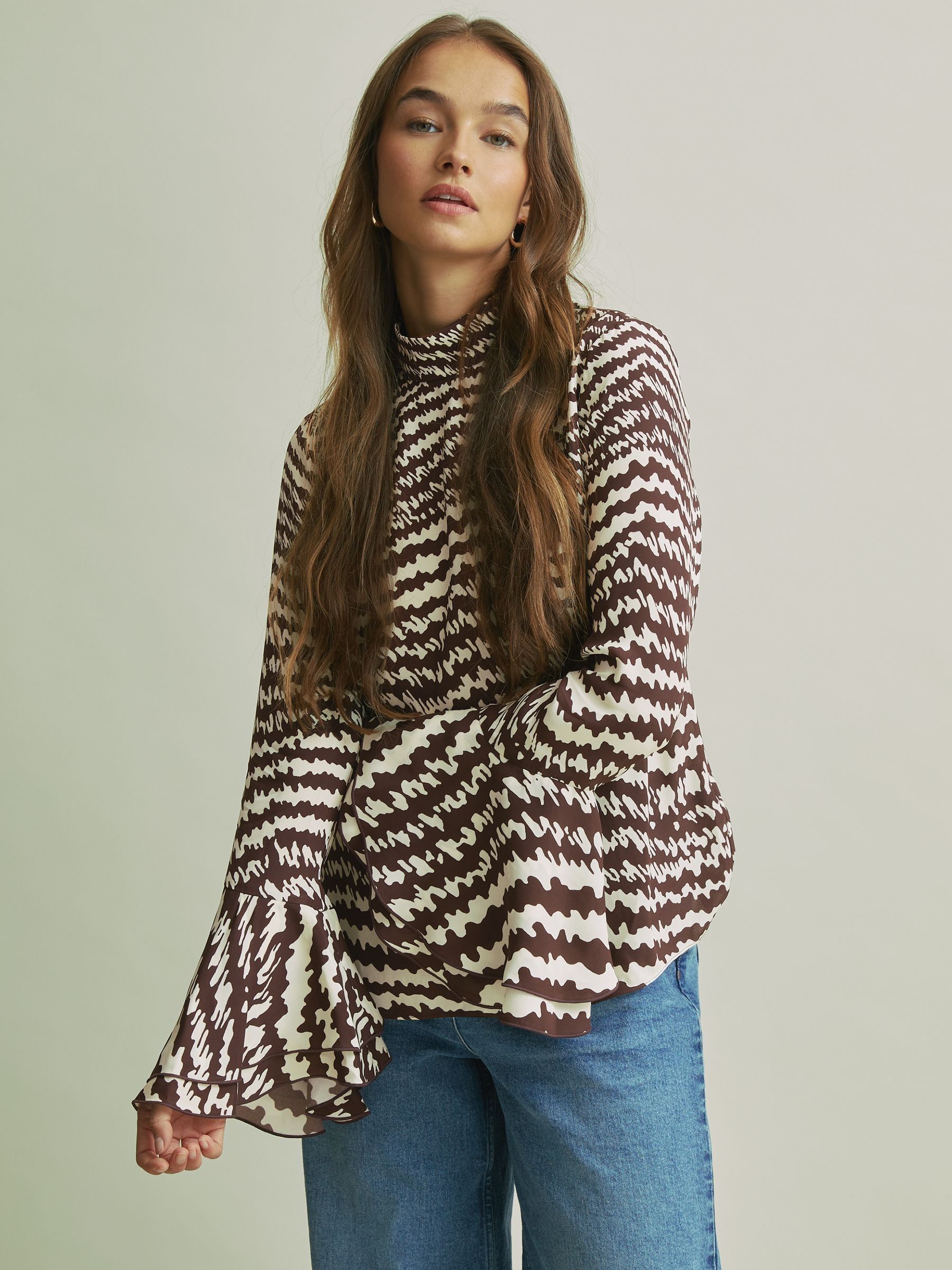 Florere Tiered Sleeve Chocolate Blouse in Chocolate - Image 4 of 7