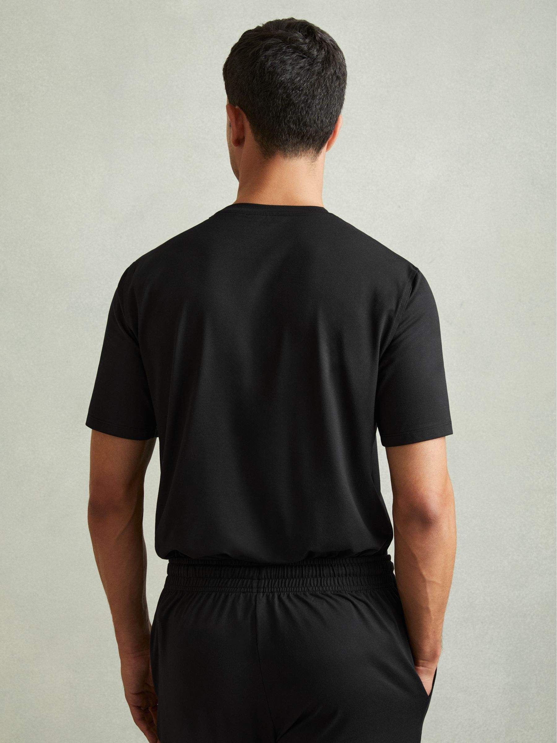 Crew-Neck Jersey T-shirt in Black - Image 4 of 5