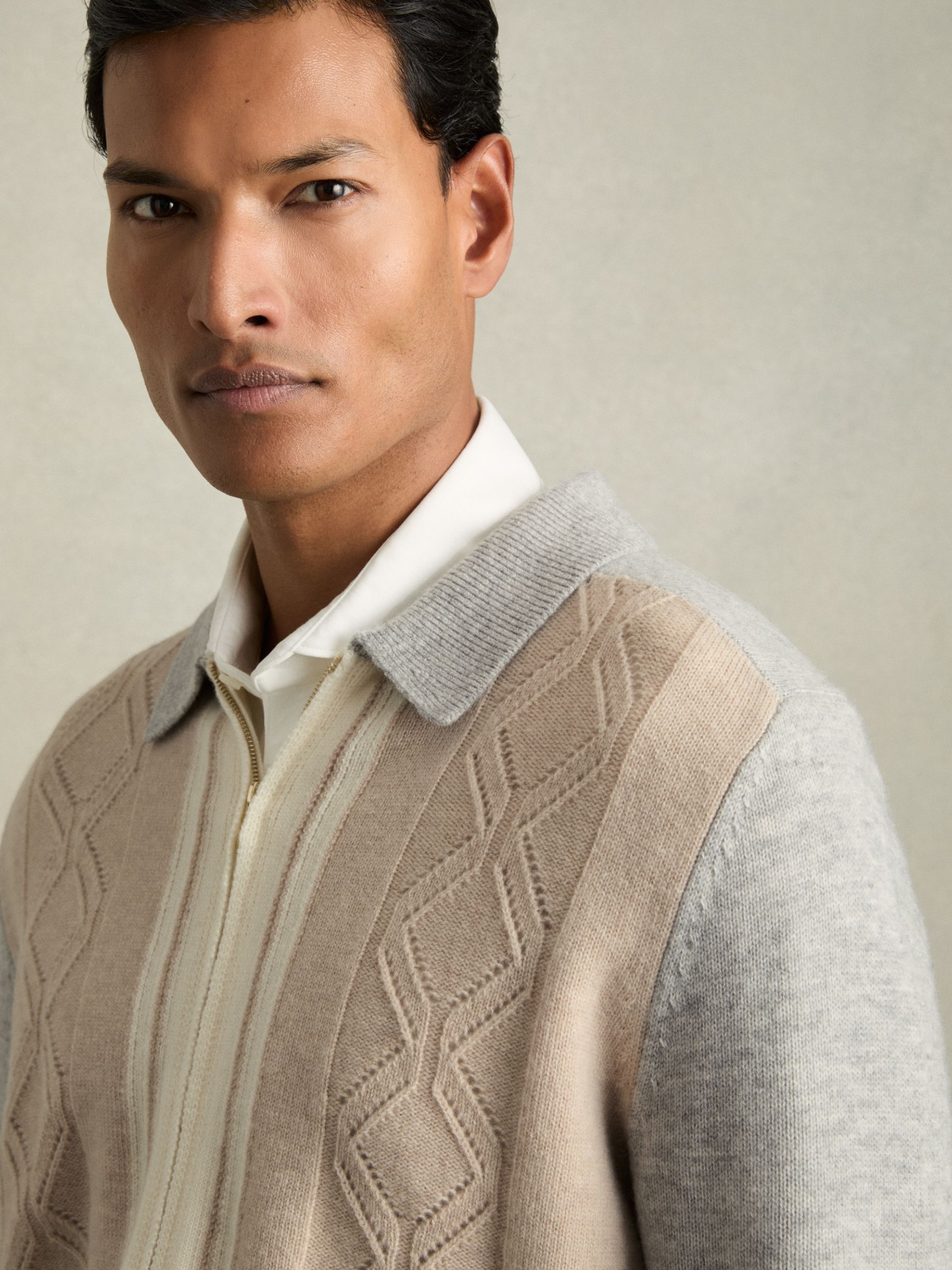 Wool Colour-Block Zip-Through Cardigan in Oatmeal/White - Image 4 of 6