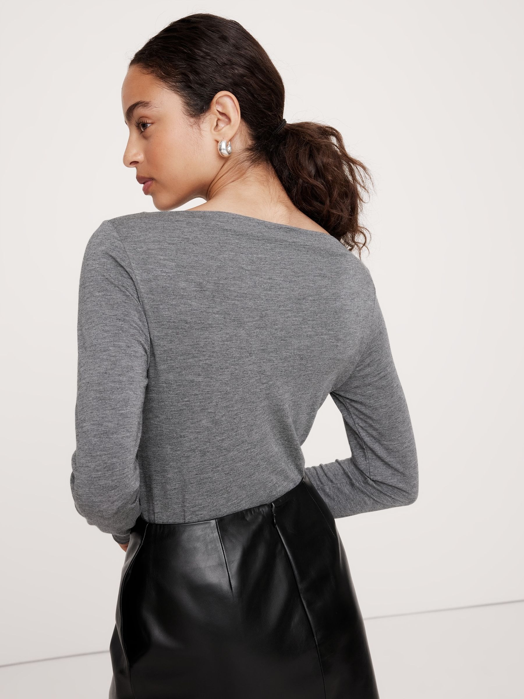 Banana Republic Grey Luxe Wool-Blend Boat-Neck Top - Image 2 of 4
