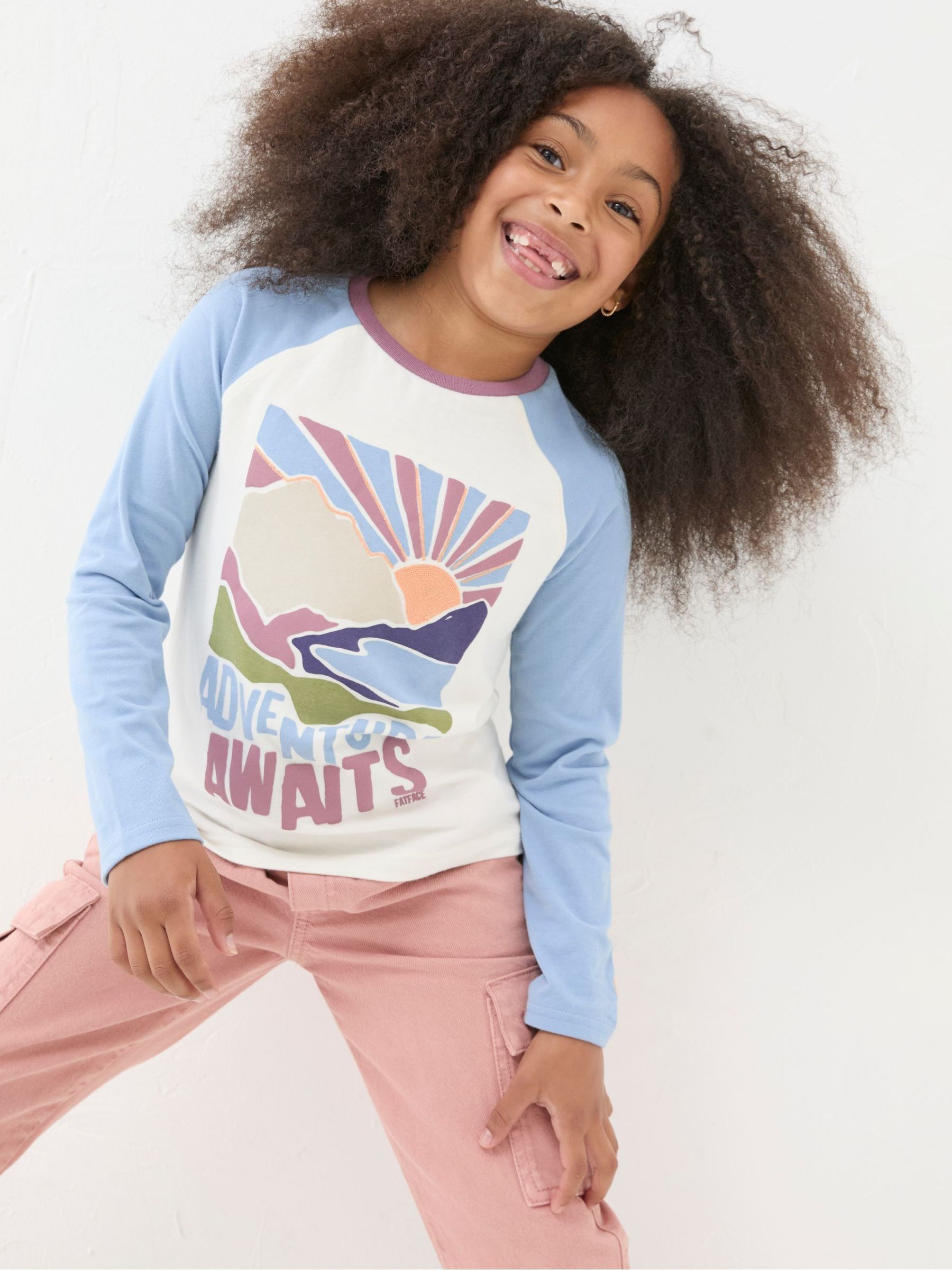 White Colourblock Graphic T-Shirt - Image 2 of 5