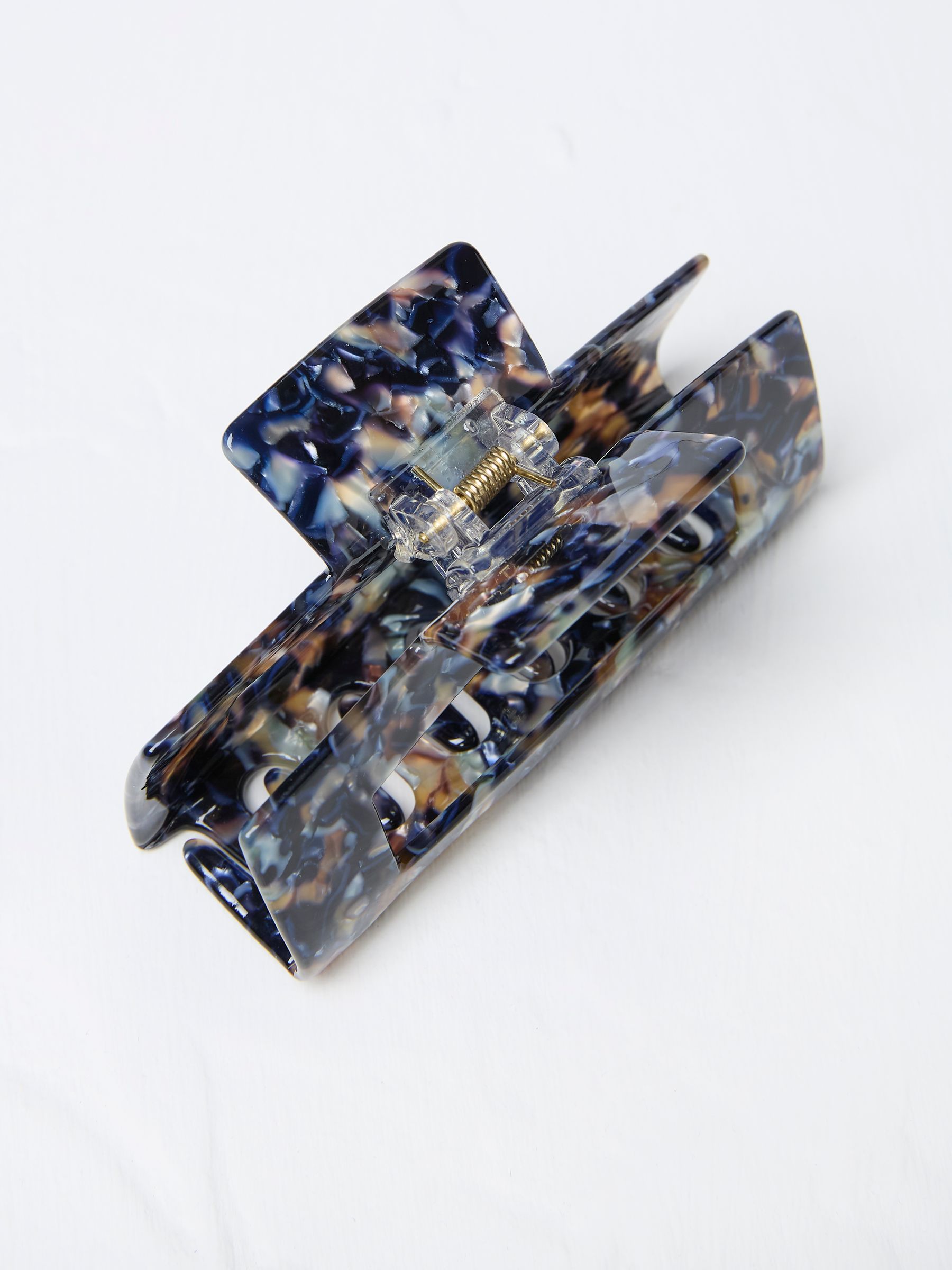 Navy Claw Clip - Image 2 of 3