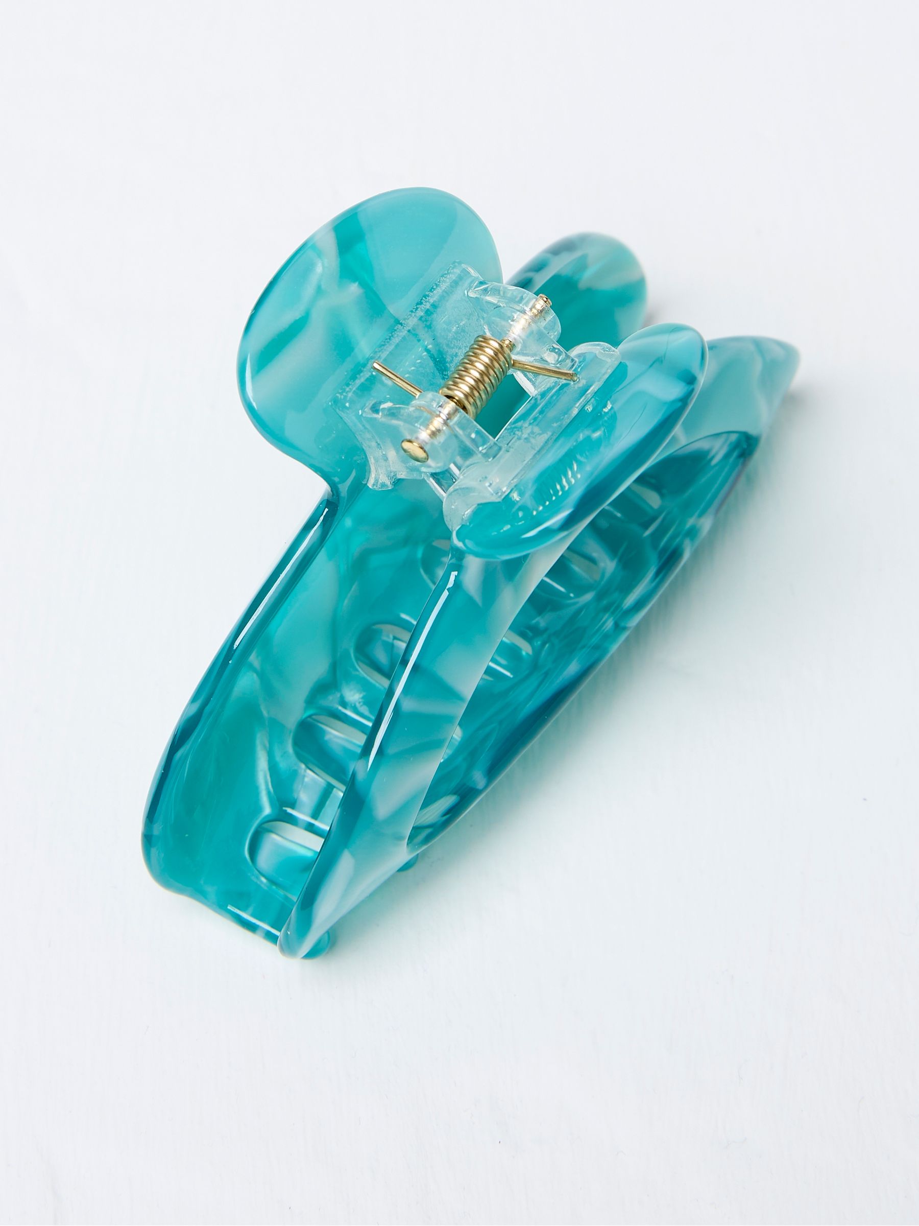 Green Half Moon Claw Clip - Image 2 of 2
