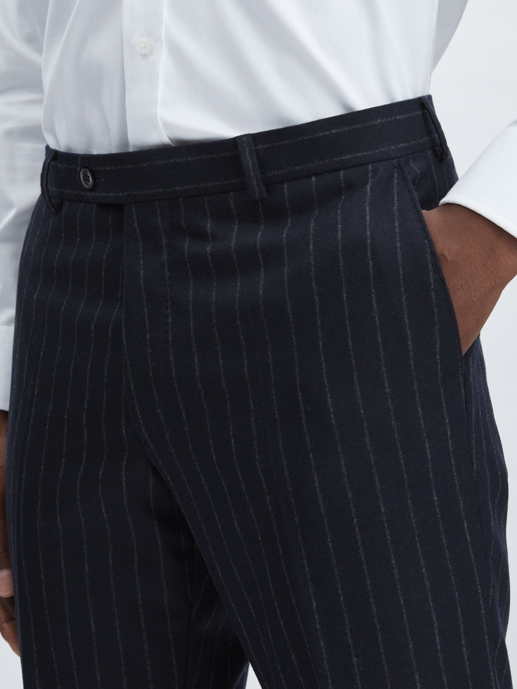 Oscar Jacobson 100% Wool Slim-Fit Pinstripe Suit Trousers in Navy - Image 4 of 6