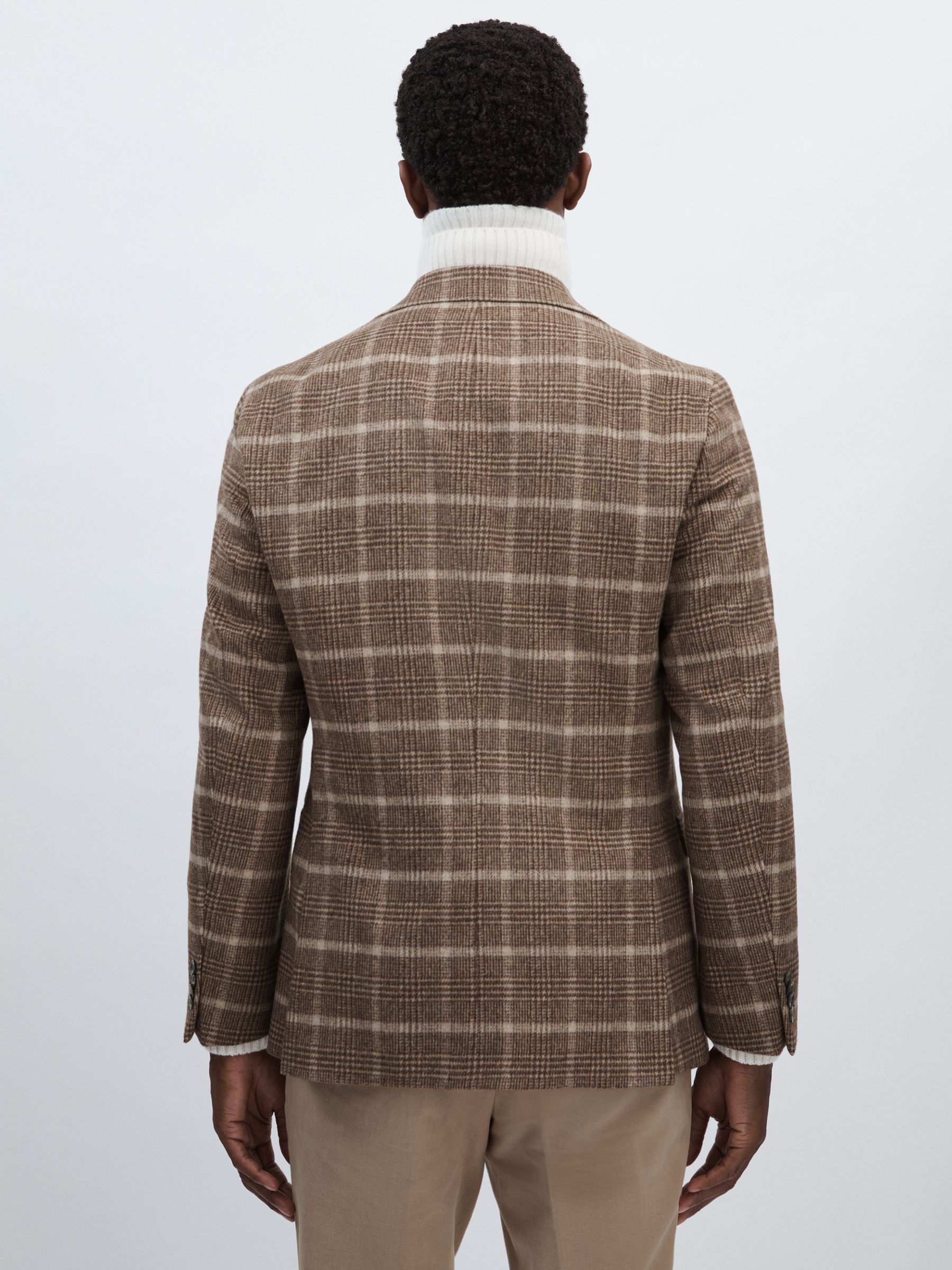 Oscar Jacobson Wool-Blend Single-Breasted Check Blazer in Dark Beige - Image 5 of 6