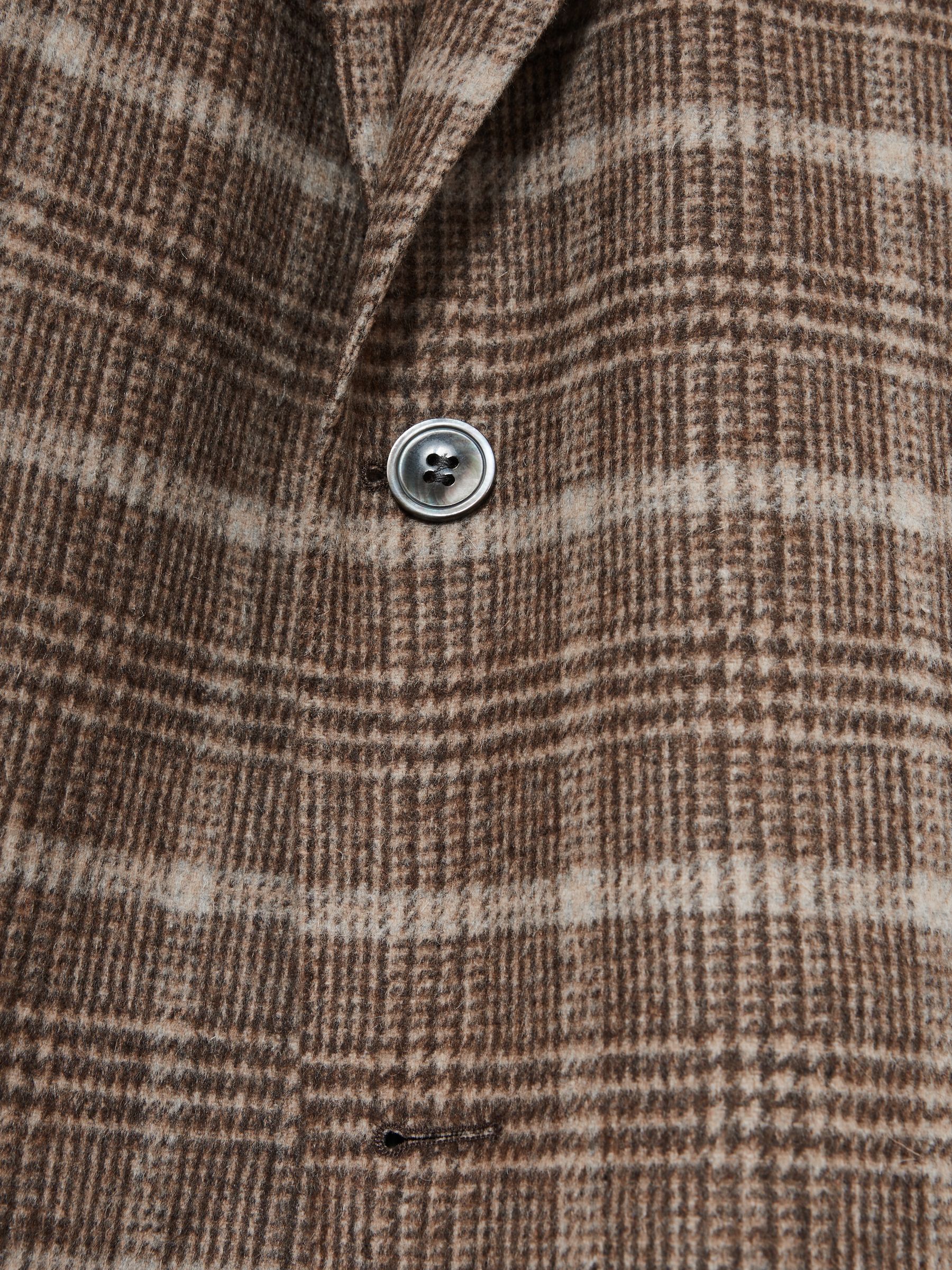Oscar Jacobson Wool-Blend Single-Breasted Check Blazer in Dark Beige - Image 6 of 6