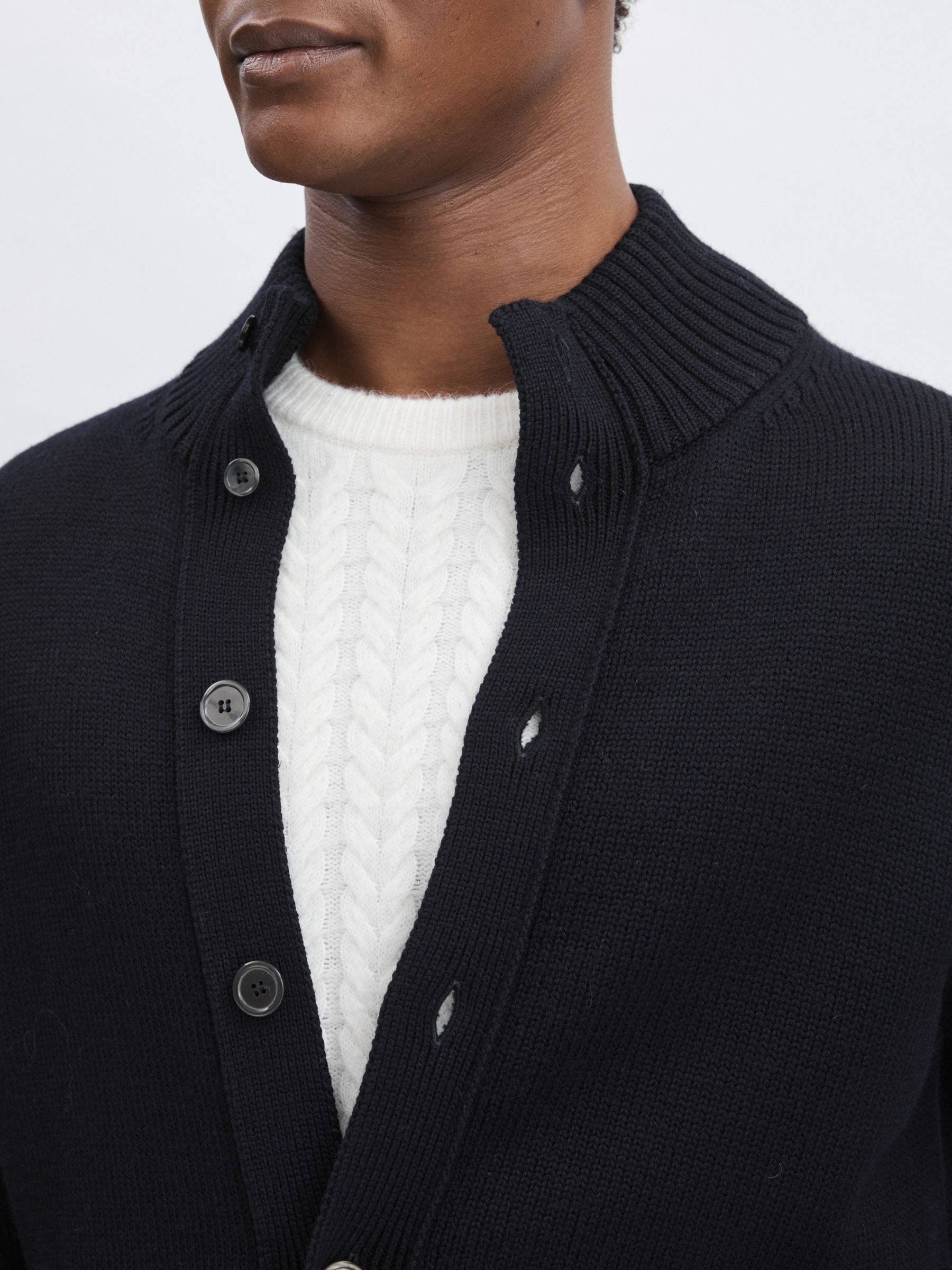 Oscar Jacobson Wool Button-Through Cardigan in Navy - Image 4 of 6
