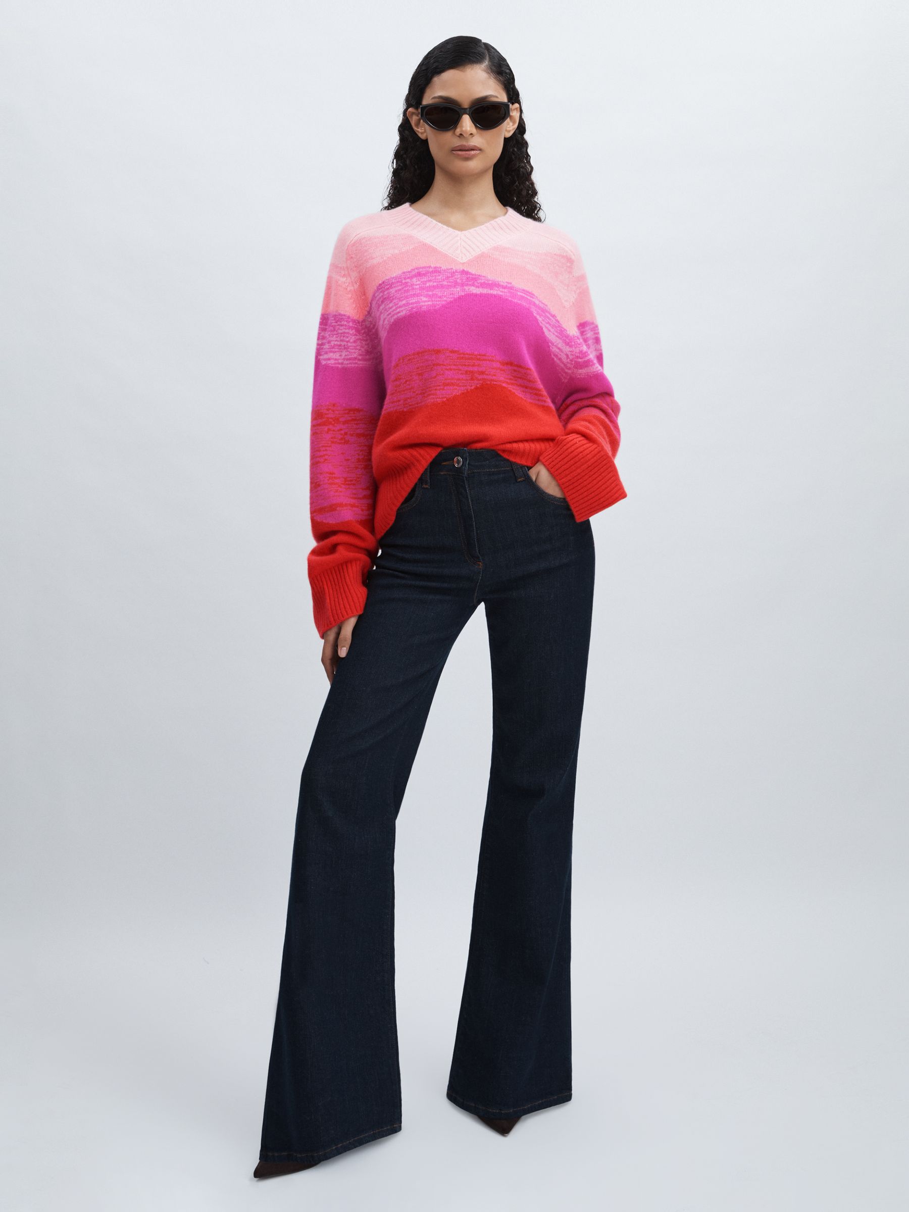 Crush Collection 100% Cashmere Gradient V-Neck Jumper in Red/Cream - Image 3 of 6