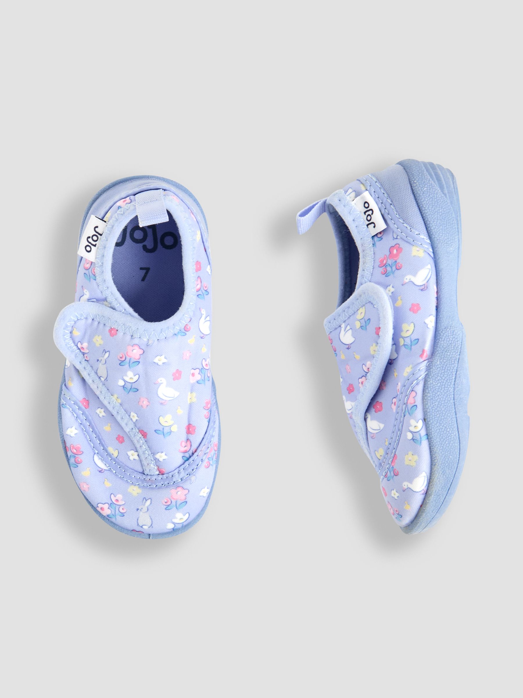Blue Beach and Swim Shoes - Image 3 of 4