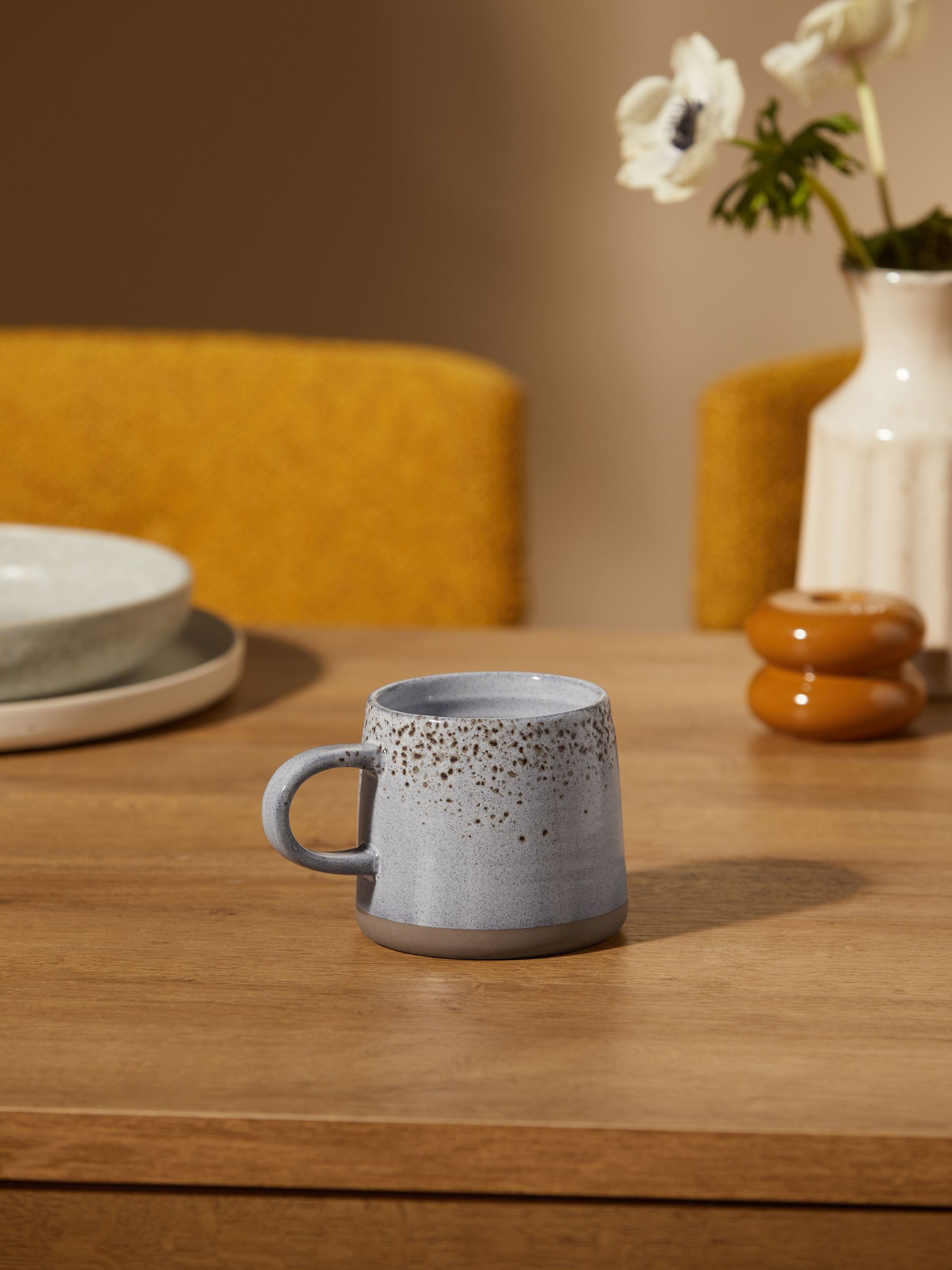 Breta Mug in White Speckle - Image 2 of 5