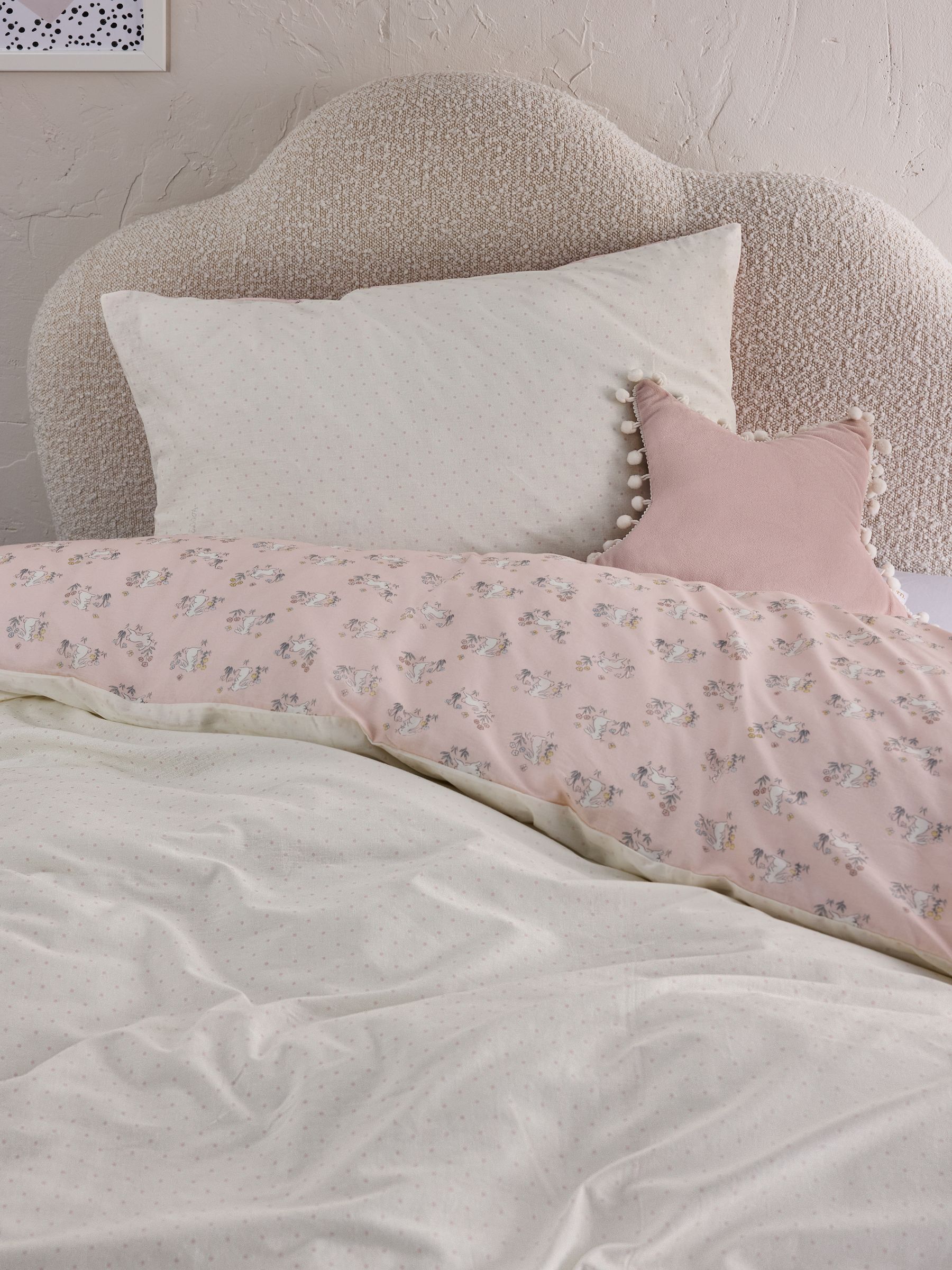 Bunny Meadow 180 Thread Count Duvet Cover and Pillowcase Set - Image 5 of 8