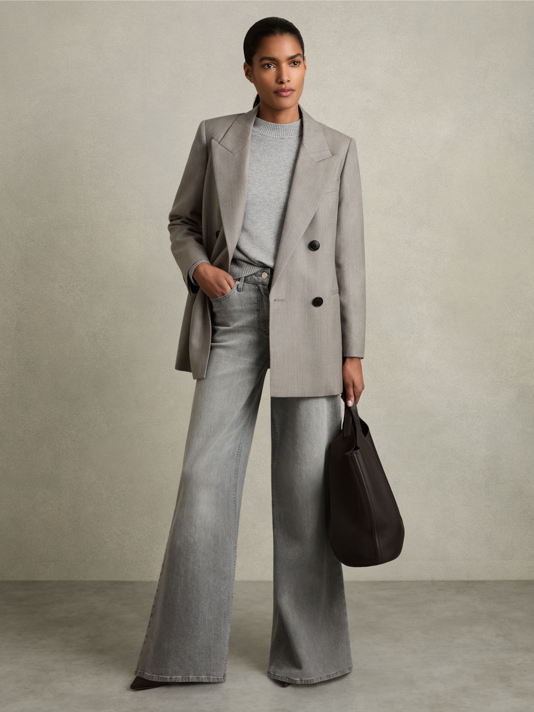 Geometric Colour-Block Jumper With Wool And Cashmere in Grey - Image 3 of 6
