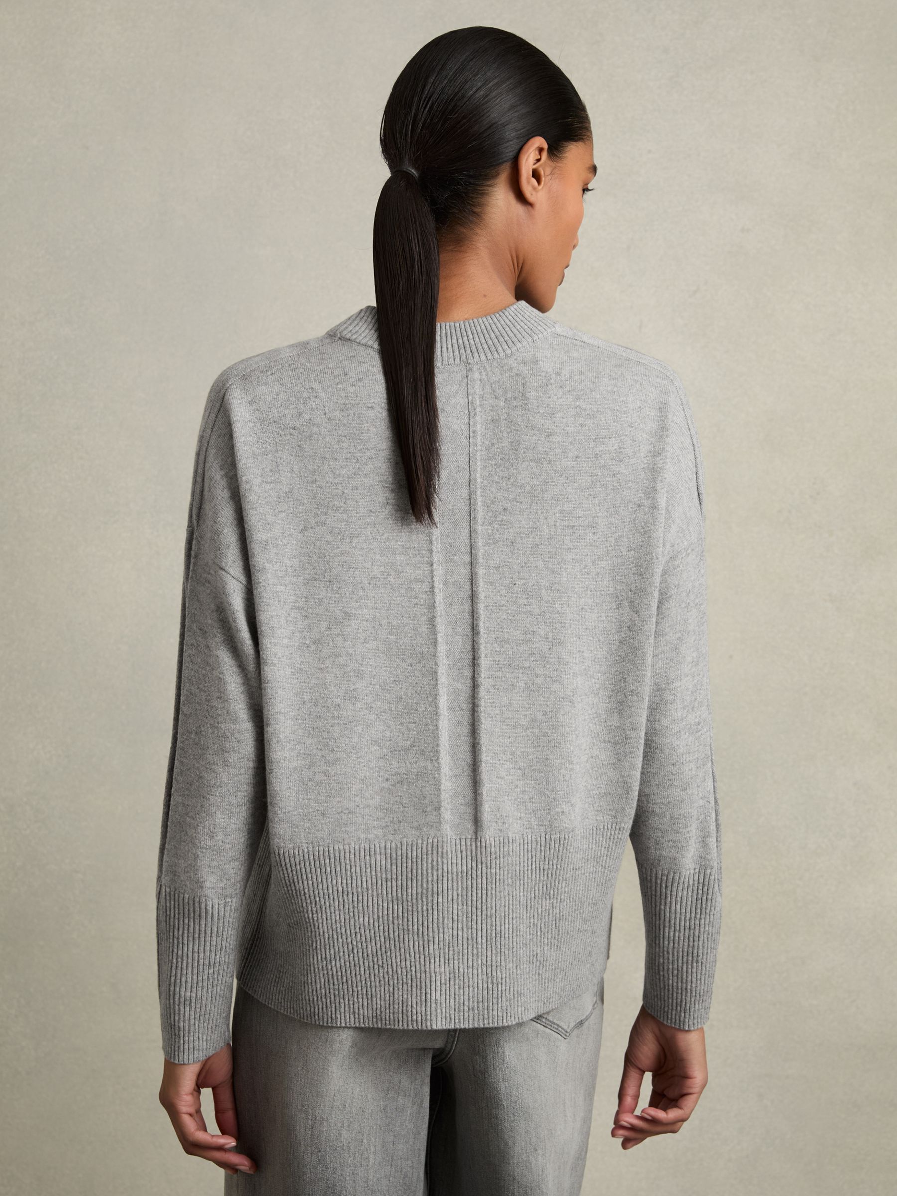 Geometric Colour-Block Jumper With Wool And Cashmere in Grey - Image 5 of 6